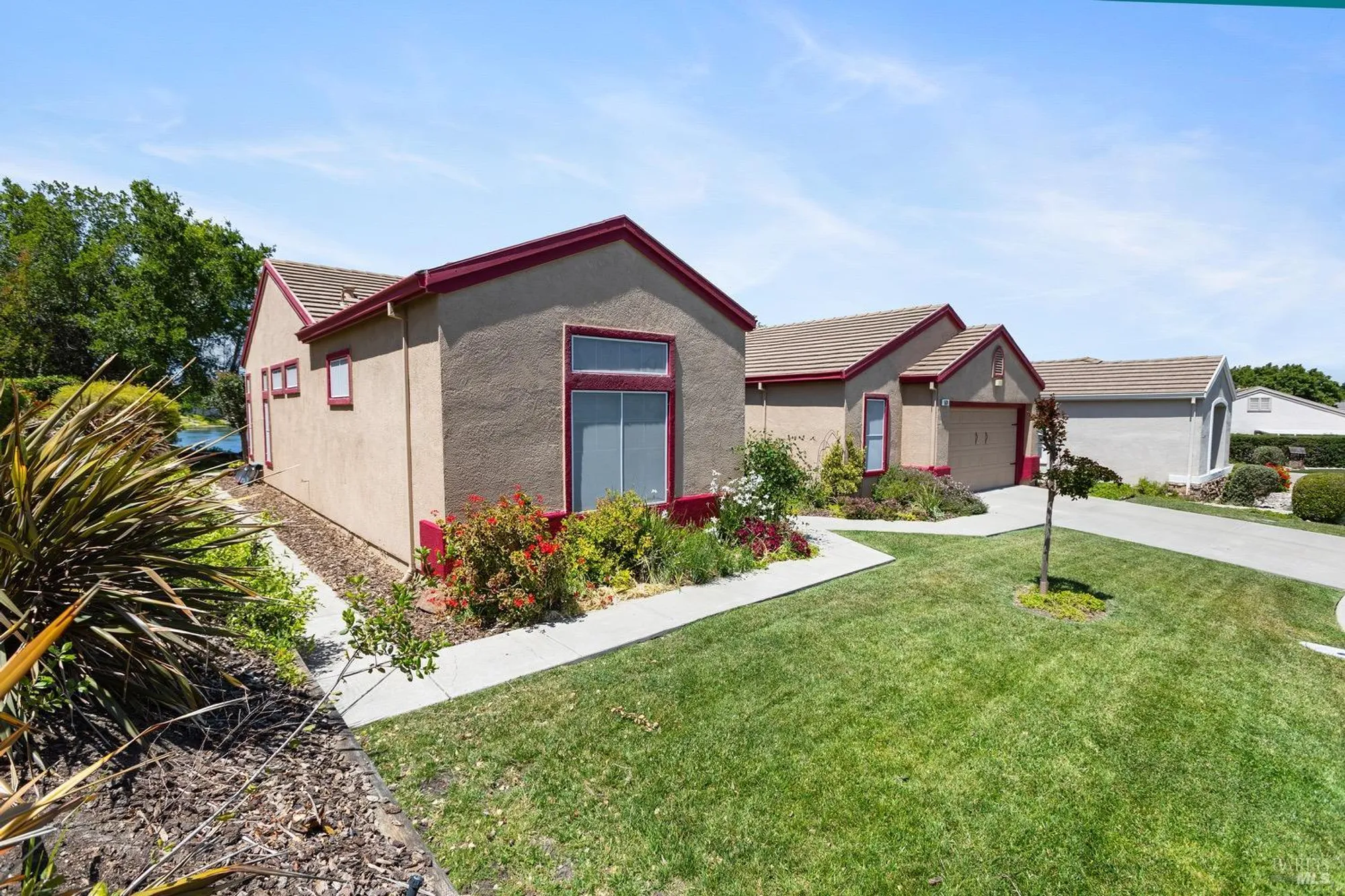 Property Slideshow image 5 of 40 | 573 laurel pl, Rio Vista, CA, 94571