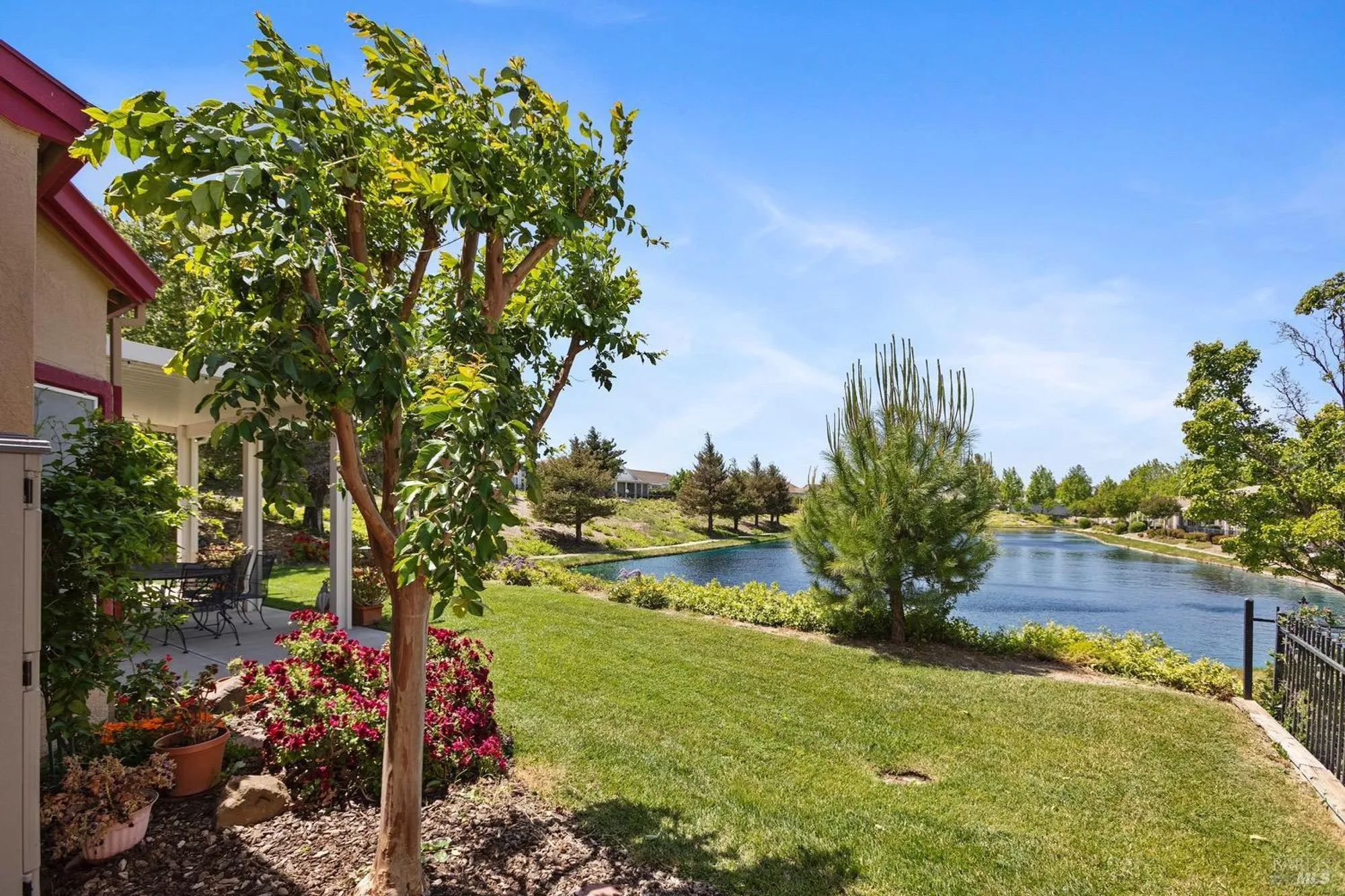 Property Slideshow image 13 of 40 | 573 laurel pl, Rio Vista, CA, 94571