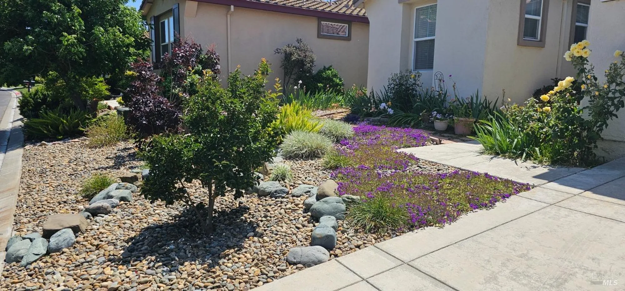 Property Slideshow image 4 of 69 | 611 twin lakes ln, Rio Vista, CA, 94571