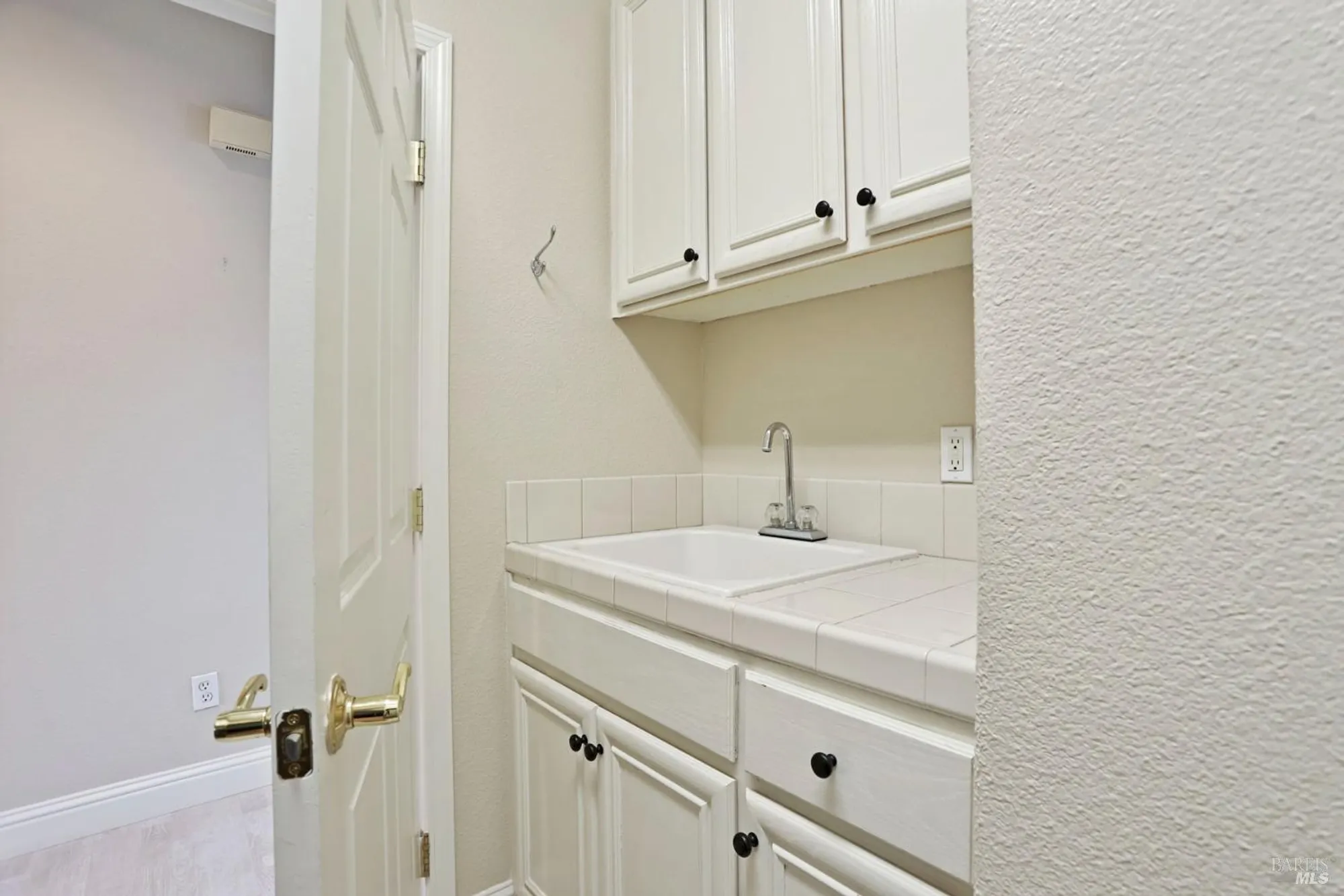 Property Slideshow image 23 of 33 | 234 cedar ridge dr, Rio Vista, CA, 94571