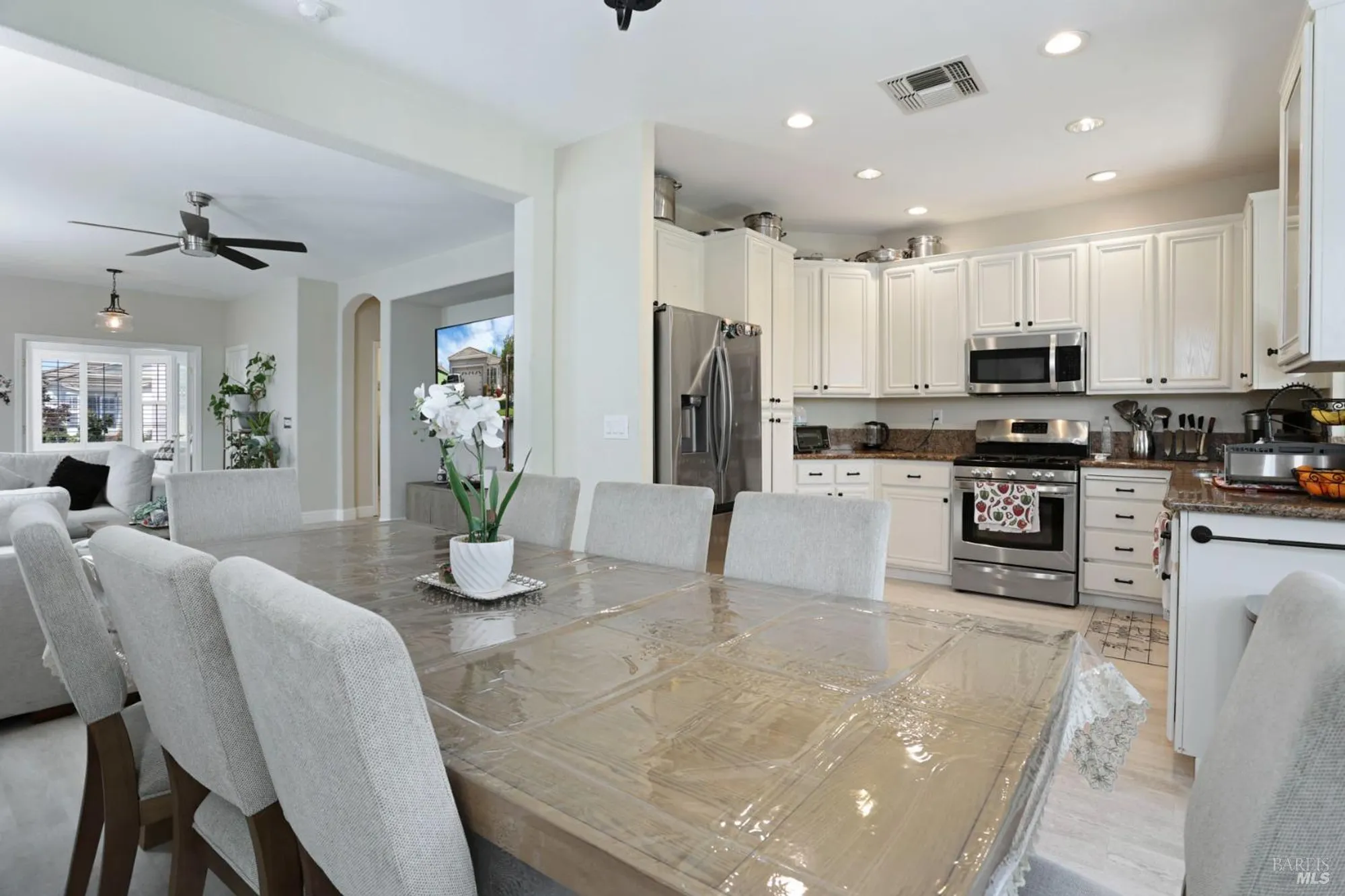 Property Slideshow image 18 of 33 | 234 cedar ridge dr, Rio Vista, CA, 94571