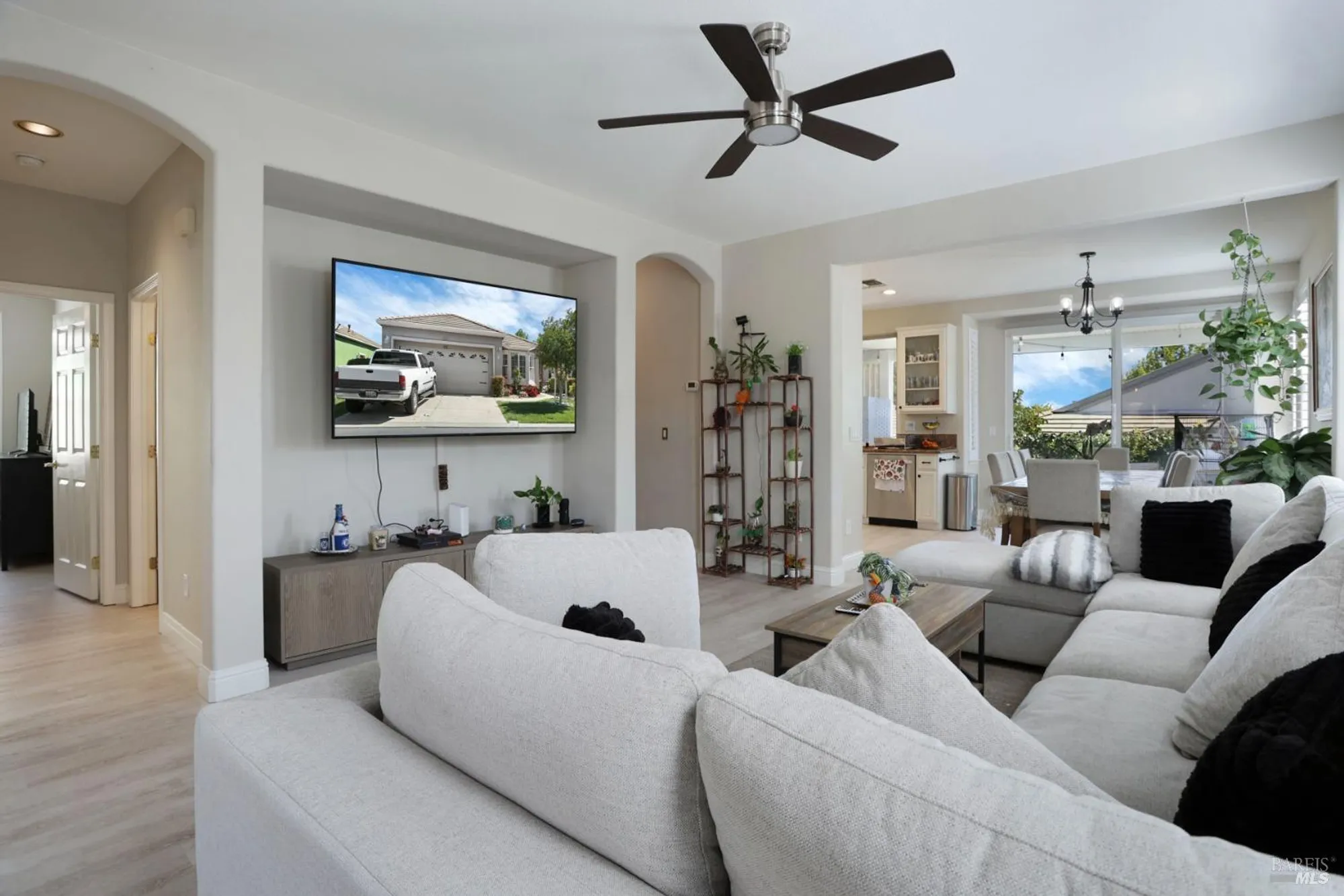 Property Slideshow image 4 of 33 | 234 cedar ridge dr, Rio Vista, CA, 94571