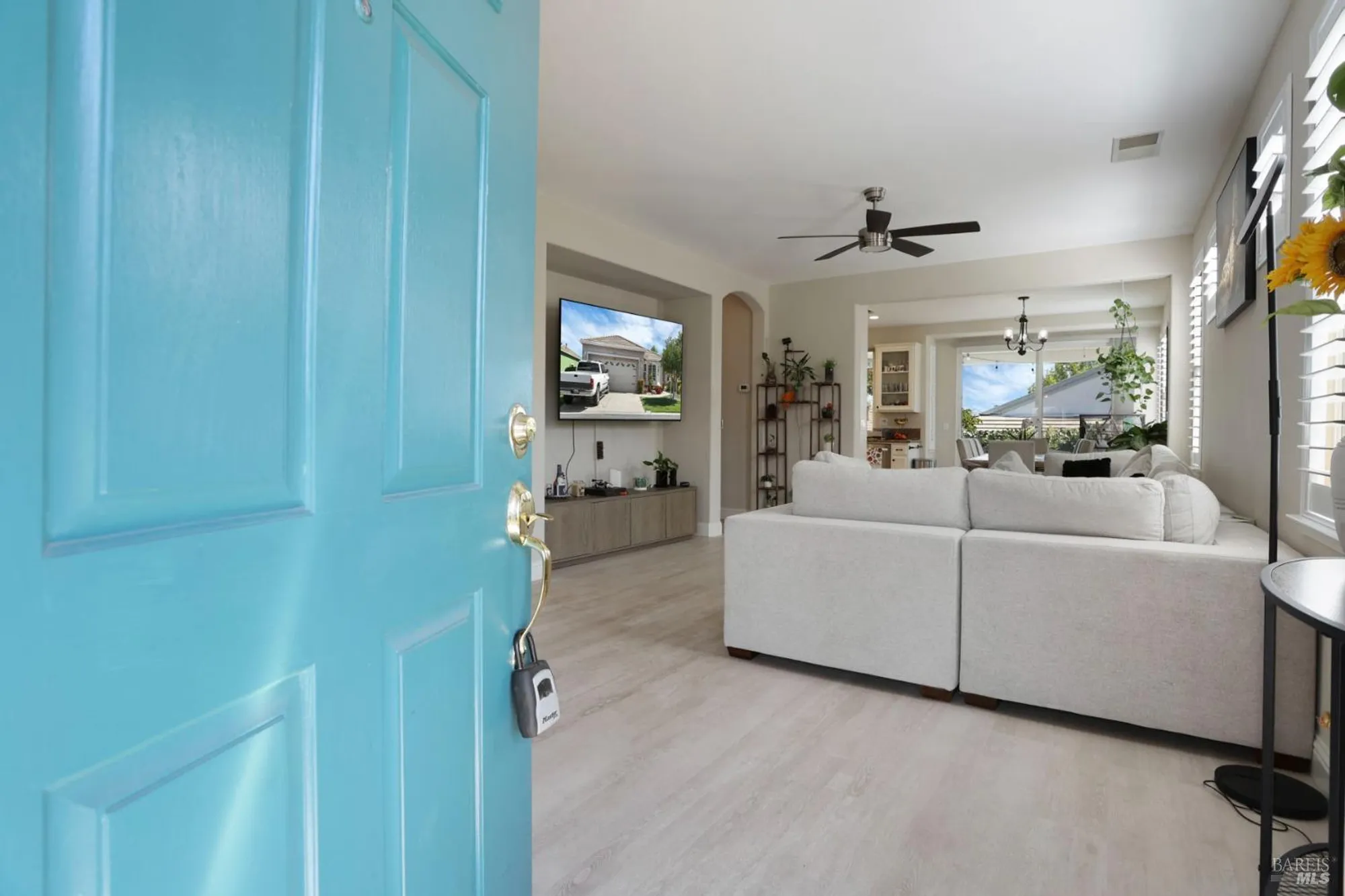 Property Slideshow image 3 of 33 | 234 cedar ridge dr, Rio Vista, CA, 94571