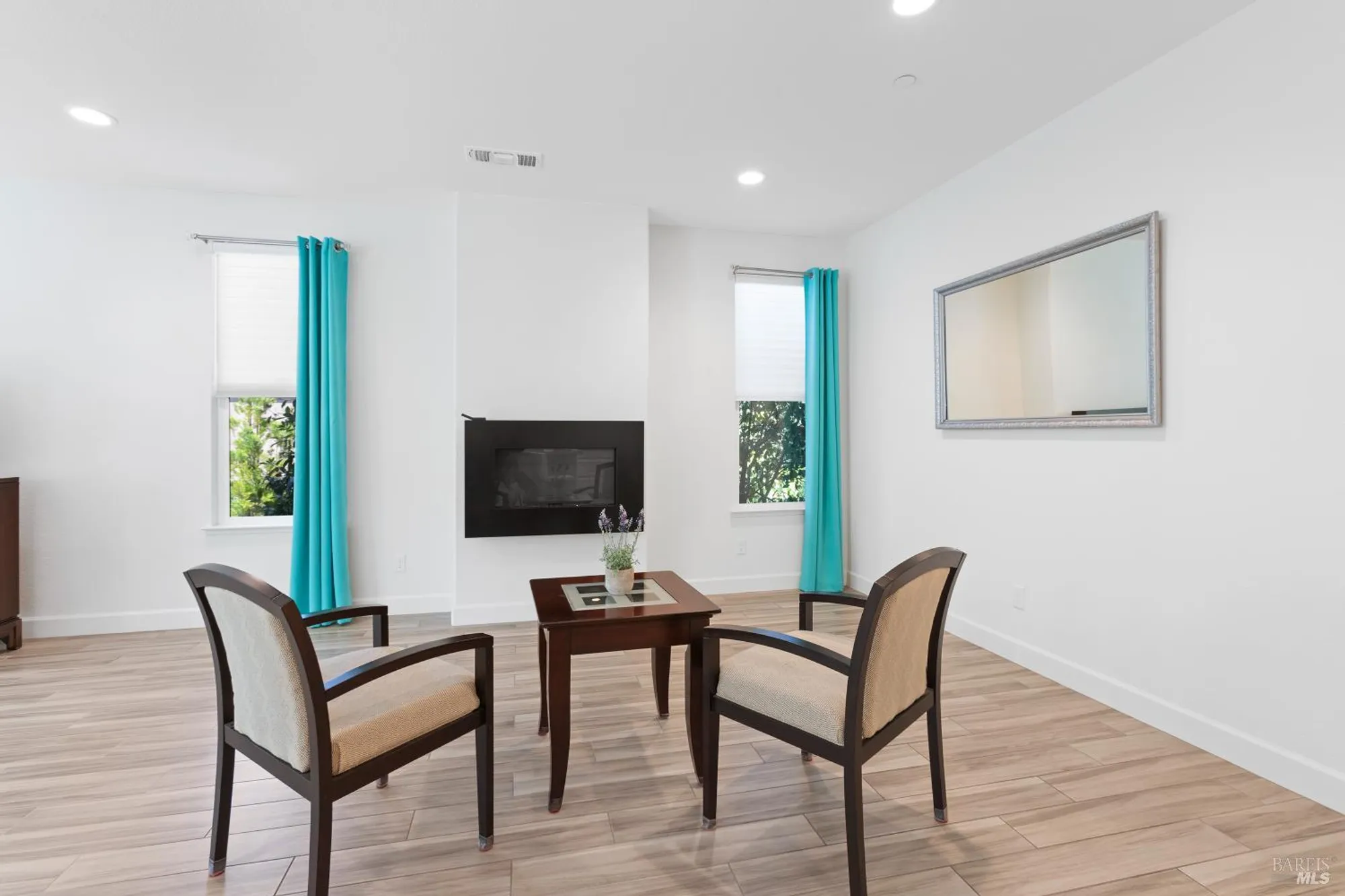 Property Slideshow image 12 of 29 | 292 harvest hills ln, Rio Vista, CA, 94571