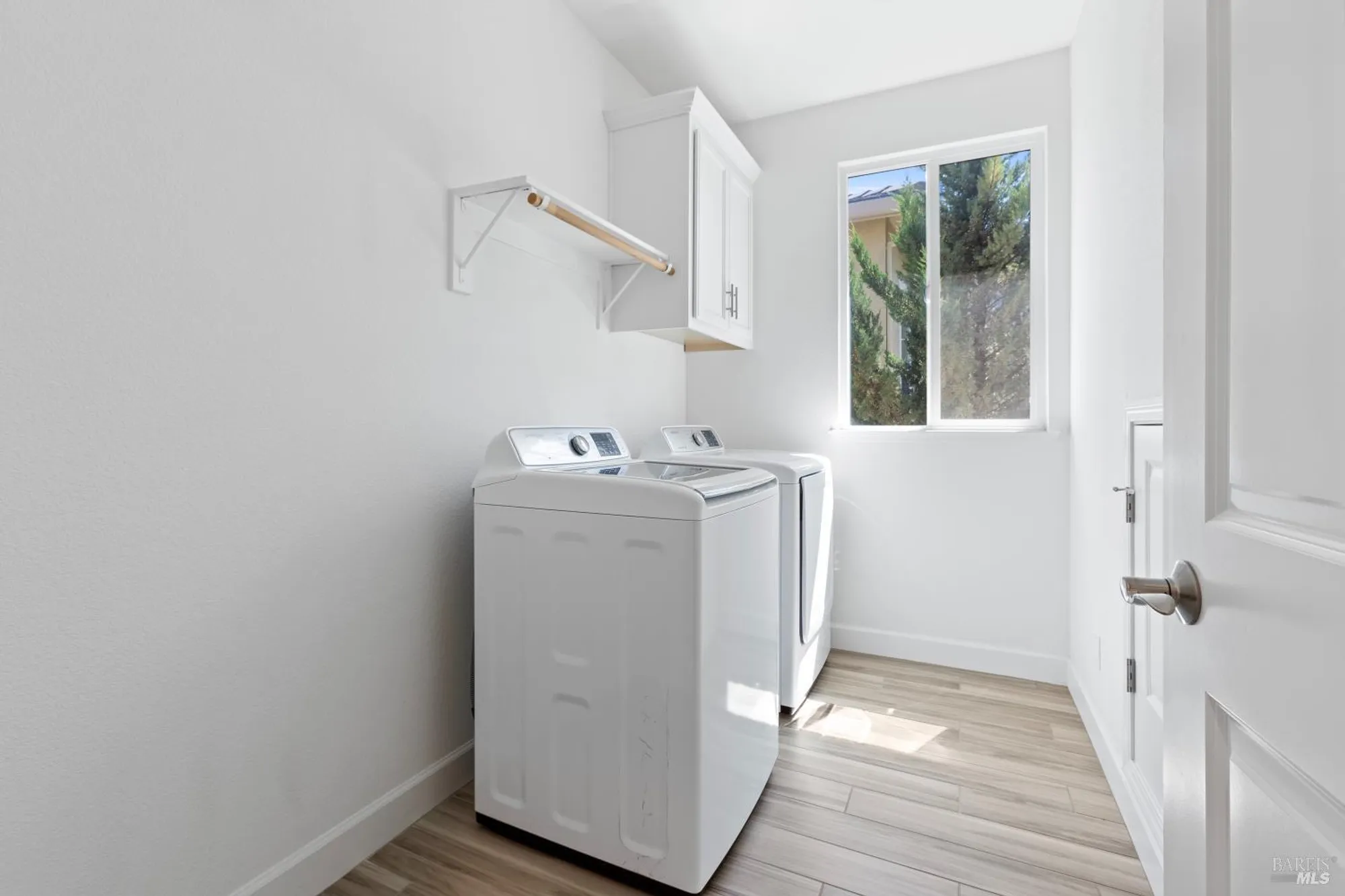 Property Slideshow image 14 of 29 | 292 harvest hills ln, Rio Vista, CA, 94571