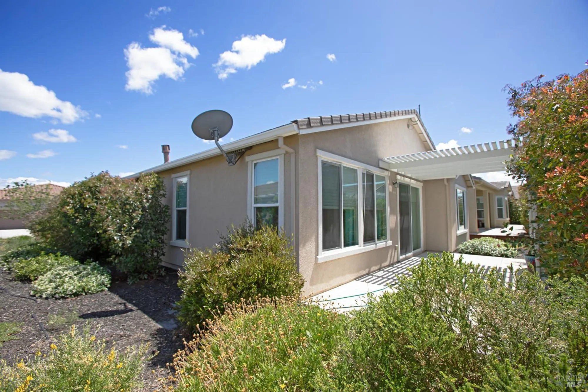 Property Slideshow image 6 of 29 | 292 harvest hills ln, Rio Vista, CA, 94571