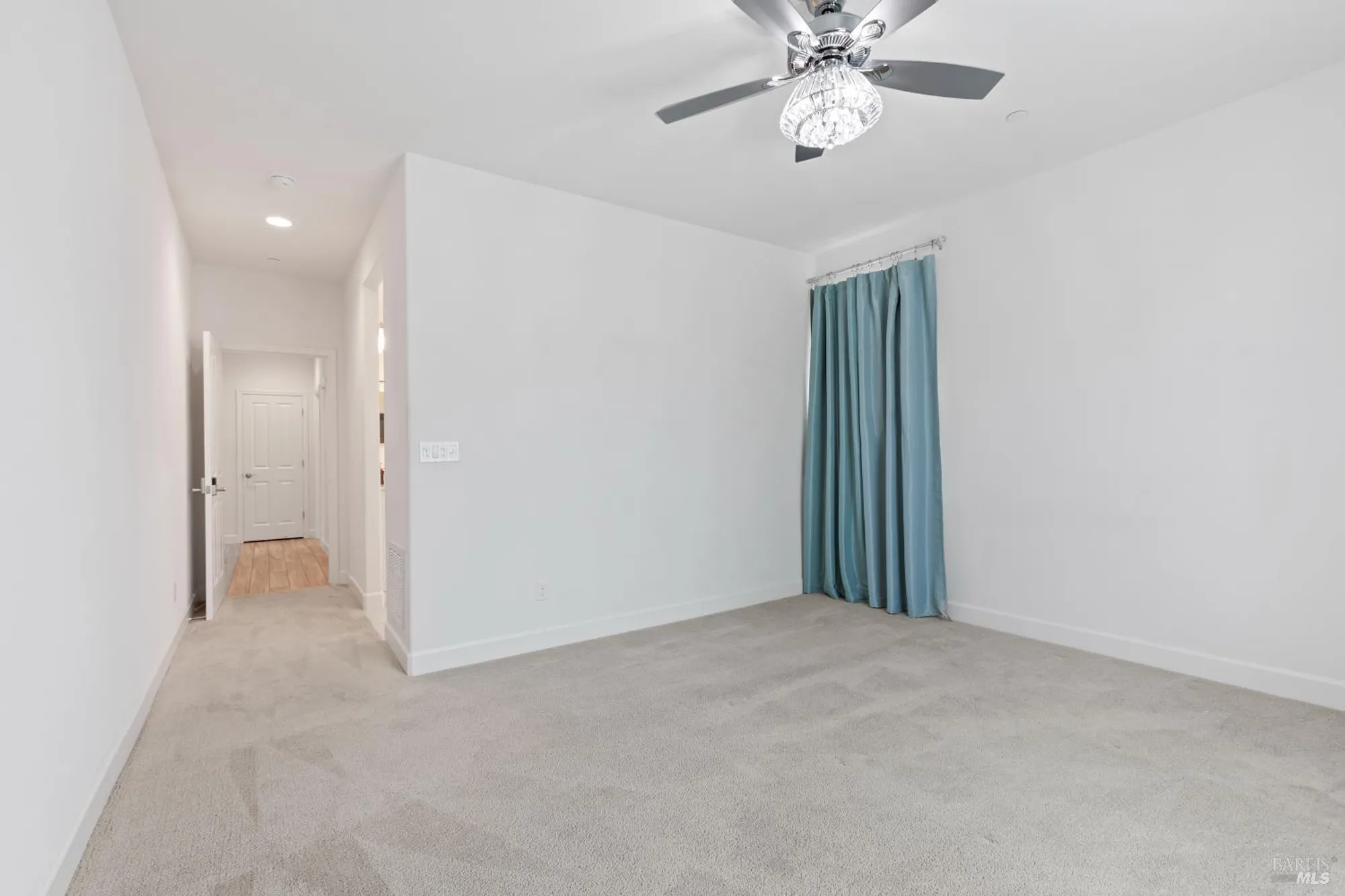 Property Slideshow image 17 of 29 | 292 harvest hills ln, Rio Vista, CA, 94571