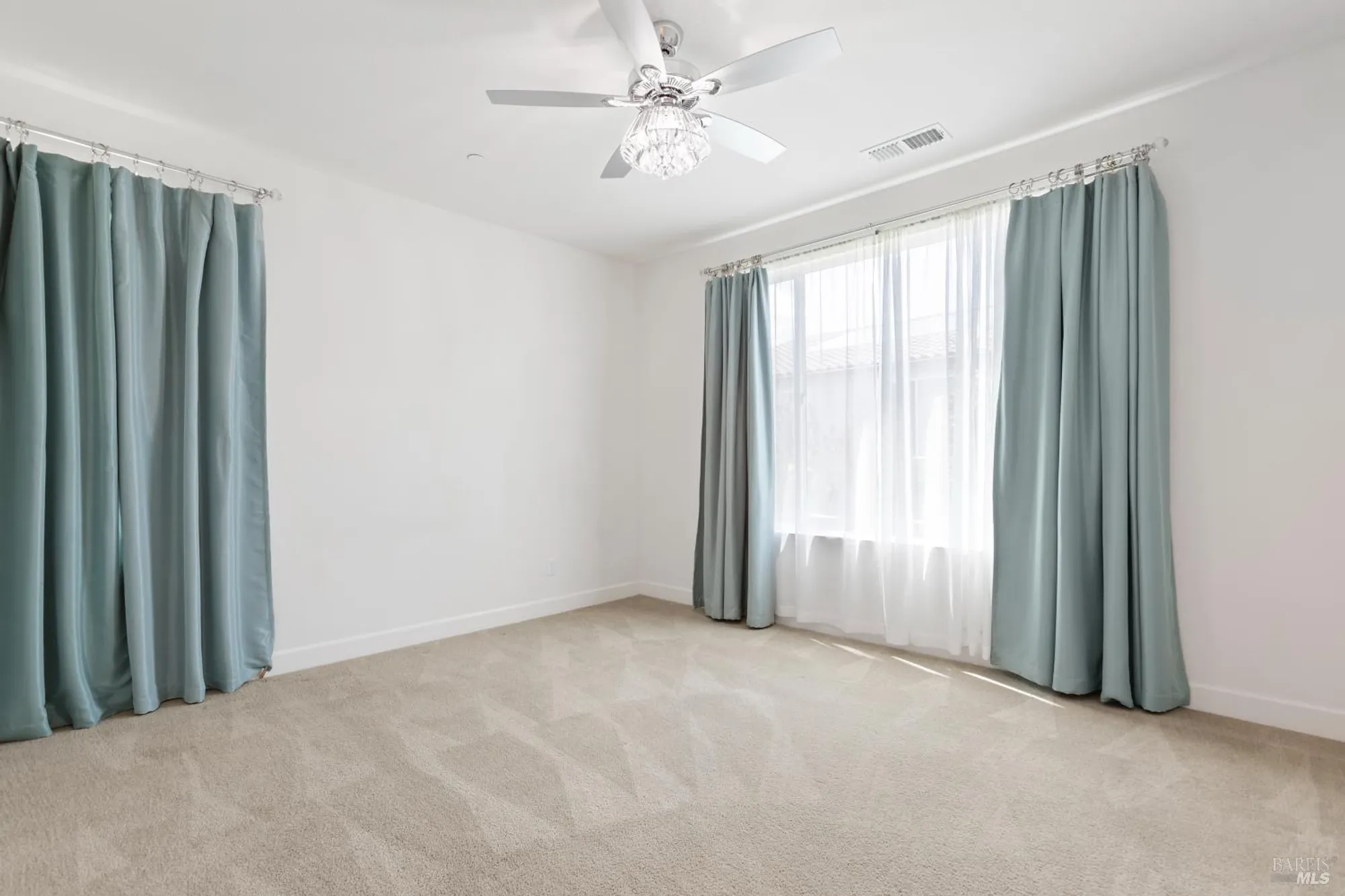 Property Slideshow image 16 of 29 | 292 harvest hills ln, Rio Vista, CA, 94571