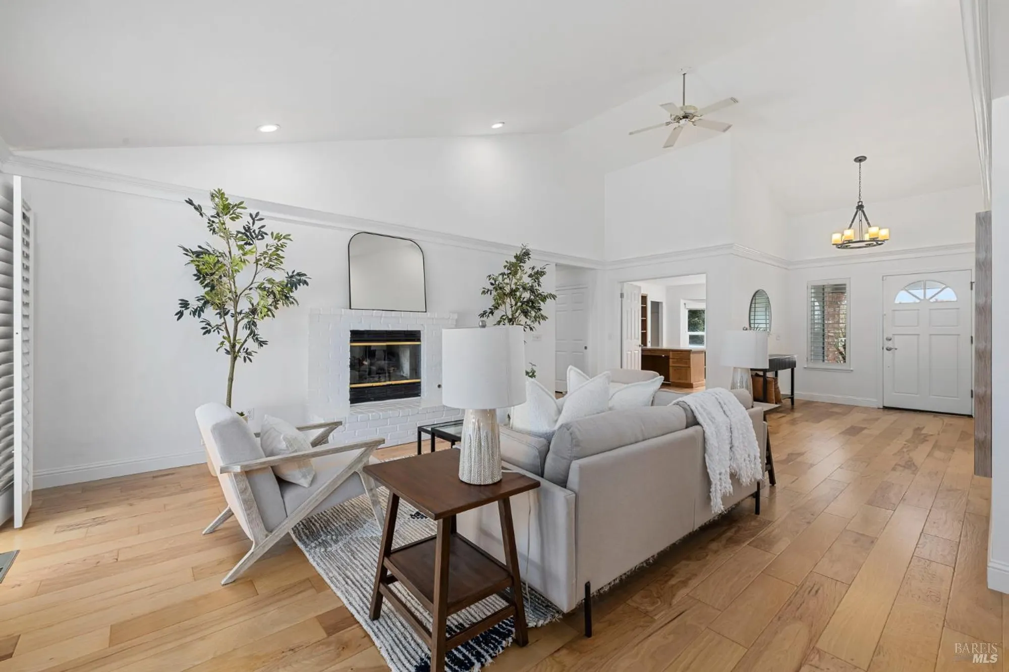 Property Slideshow image 18 of 81 | 405 crestridge pl, Santa Rosa, CA, 95409