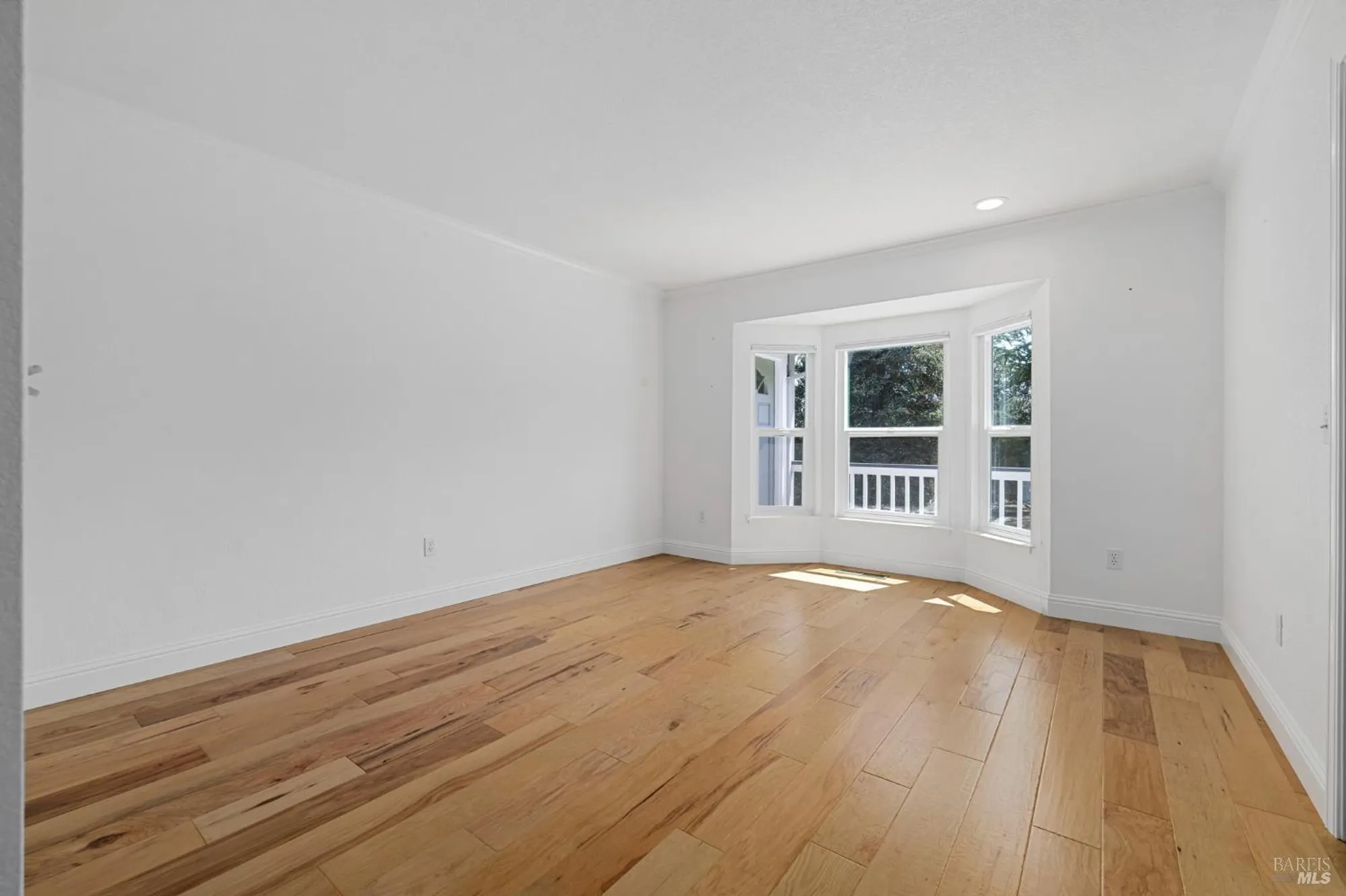 Property Slideshow image 42 of 81 | 405 crestridge pl, Santa Rosa, CA, 95409