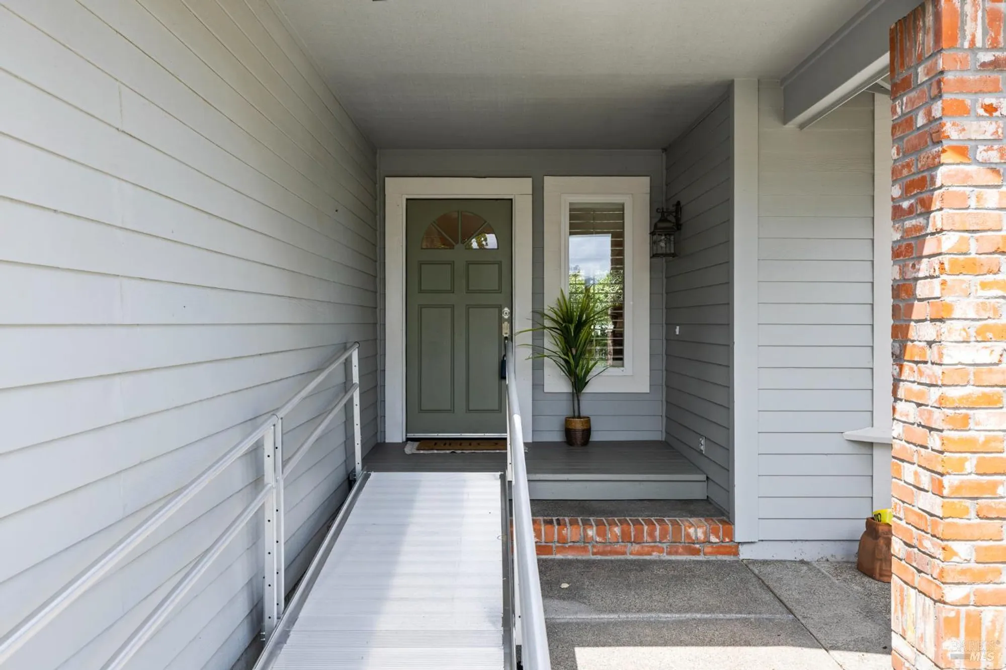 Property Slideshow image 11 of 81 | 405 crestridge pl, Santa Rosa, CA, 95409