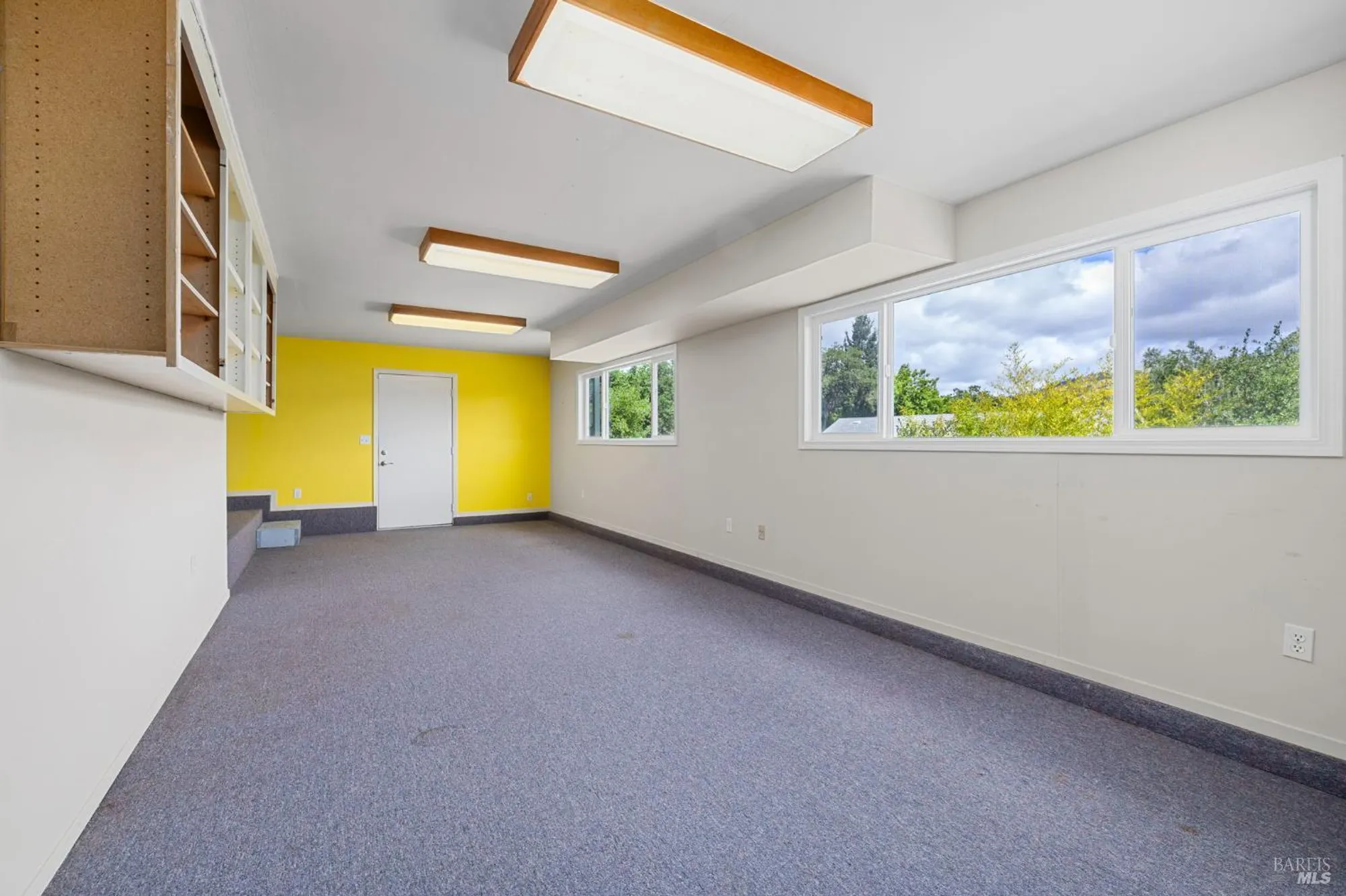 Property Slideshow image 47 of 81 | 405 crestridge pl, Santa Rosa, CA, 95409