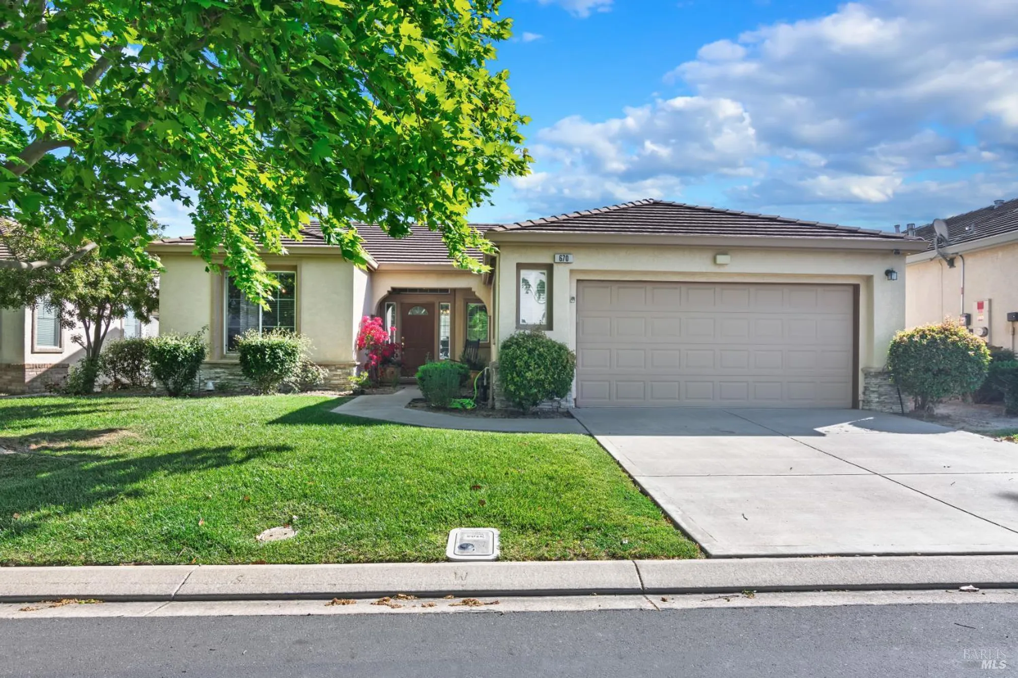 Property Slideshow image 3 of 57 | 670 turnberry ter, Rio Vista, CA, 94571