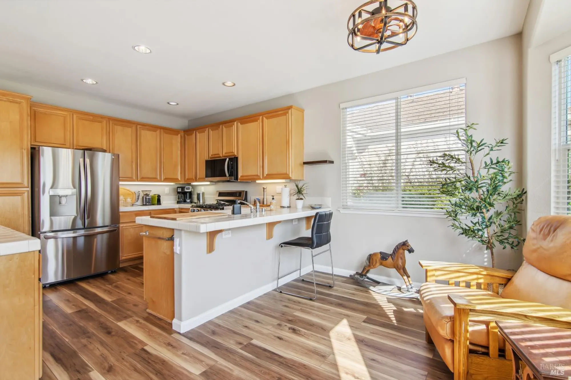 Property Slideshow image 16 of 57 | 670 turnberry ter, Rio Vista, CA, 94571