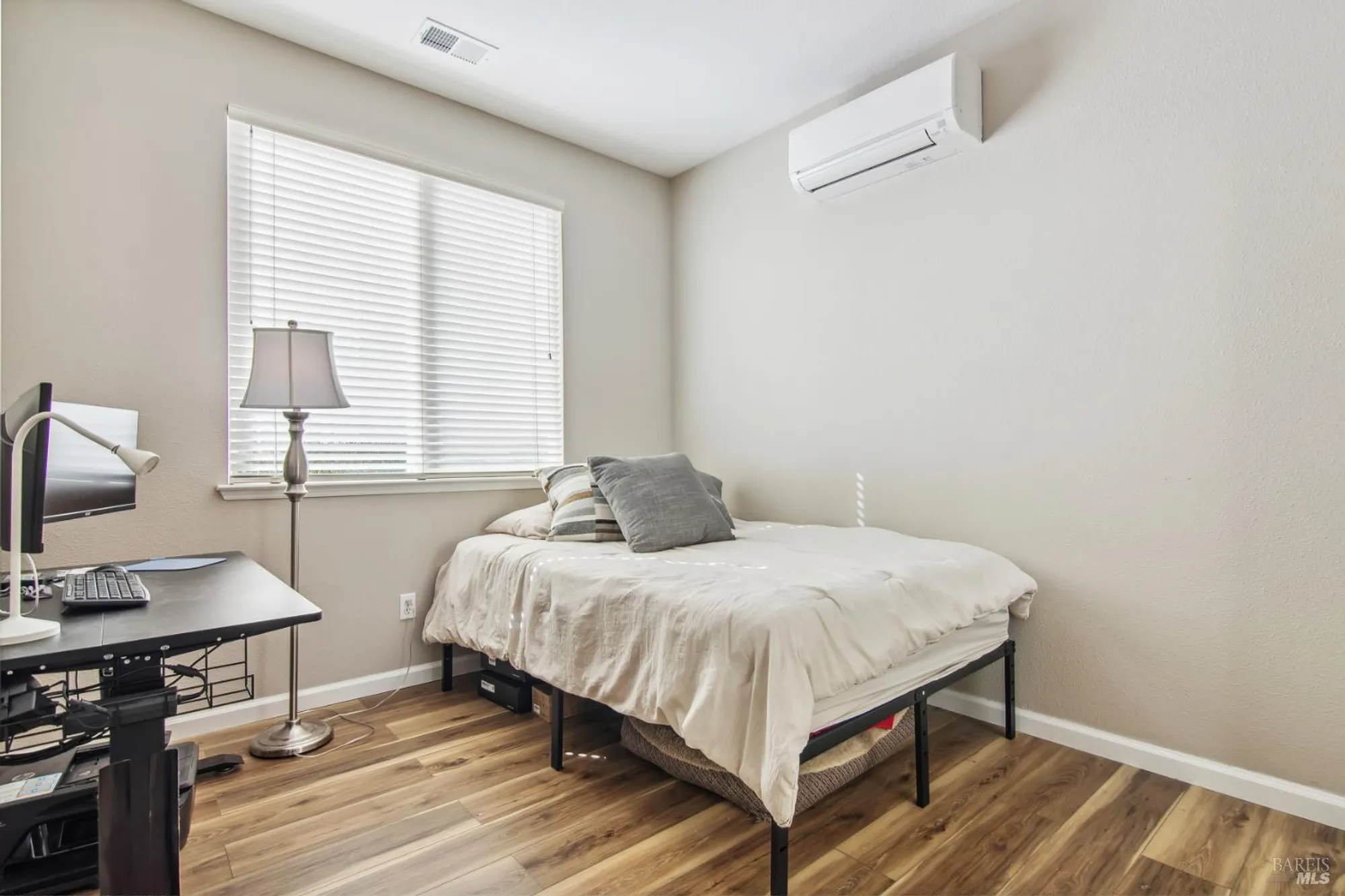 Property Slideshow image 26 of 57 | 670 turnberry ter, Rio Vista, CA, 94571