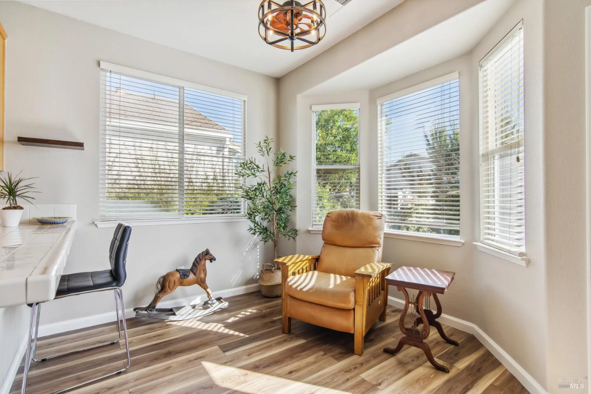 Property Slideshow image 17 of 57 | 670 turnberry ter, Rio Vista, CA, 94571