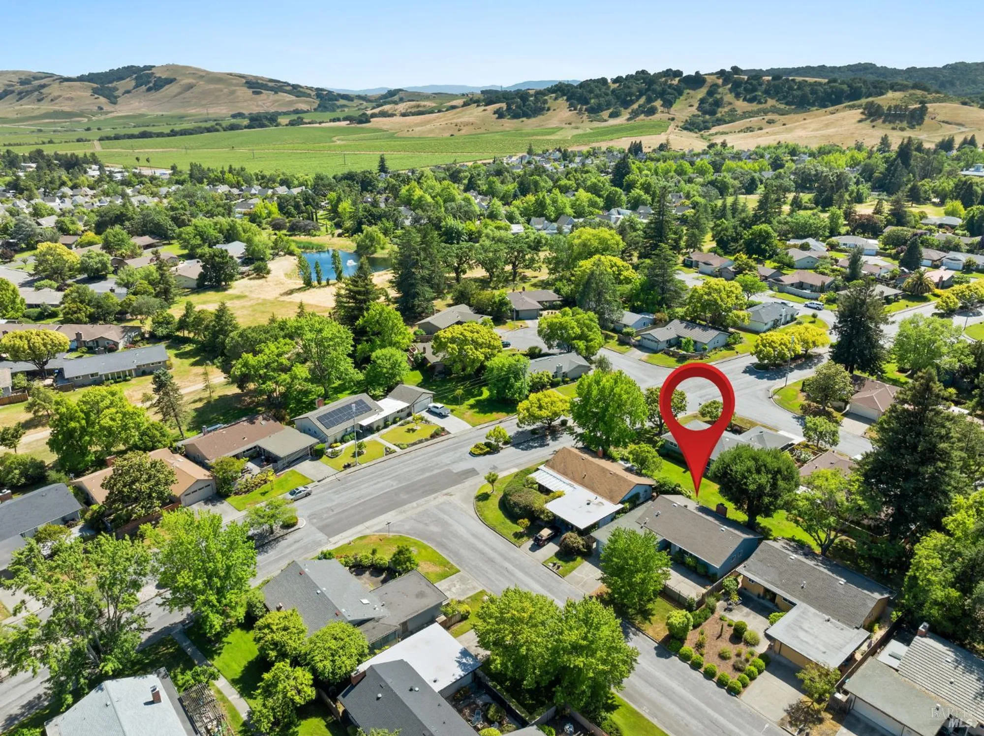 Property Slideshow image 31 of 36 | 145 temelec cir, Sonoma, CA, 95476