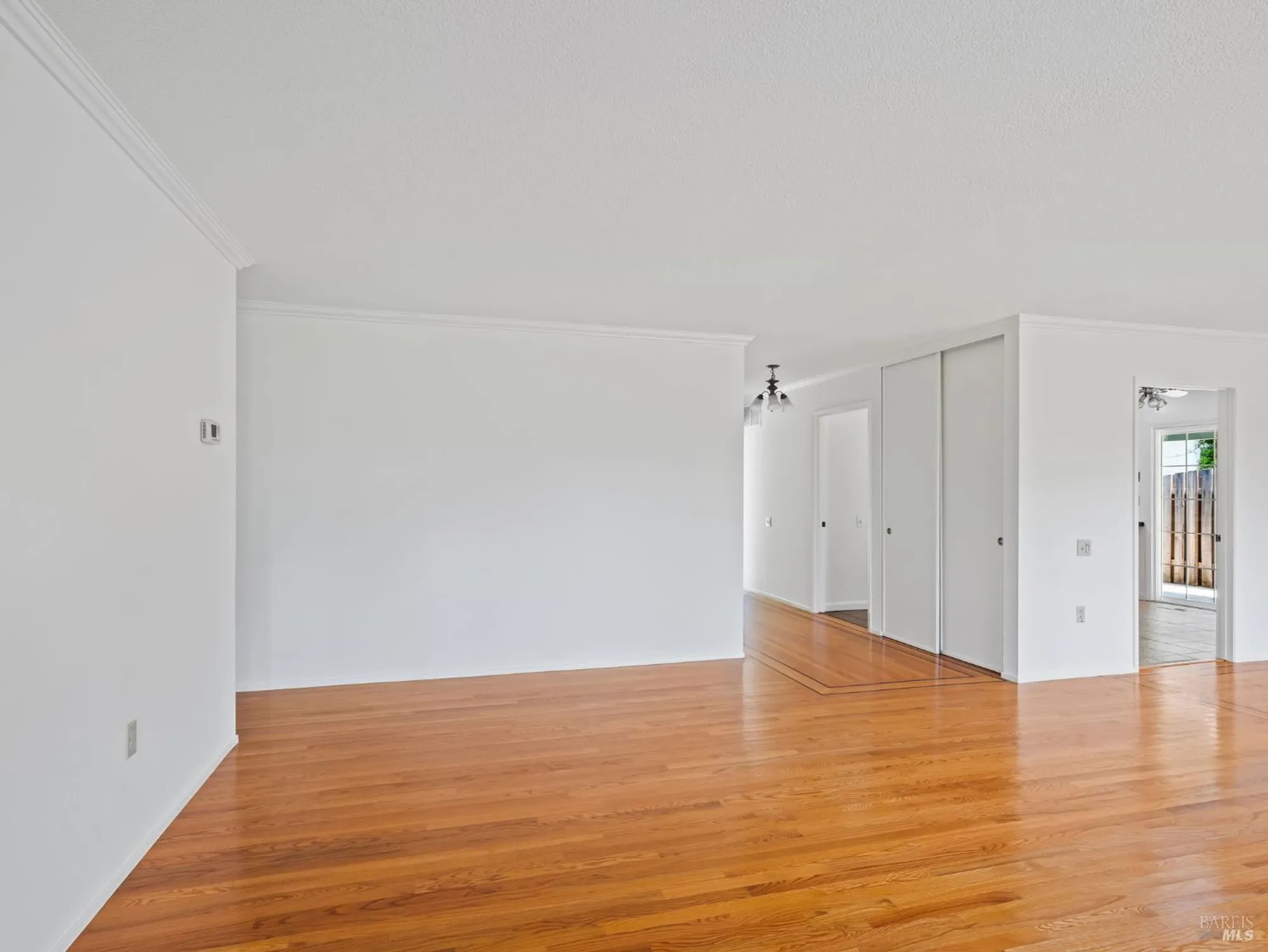 Property Slideshow image 7 of 36 | 145 temelec cir, Sonoma, CA, 95476