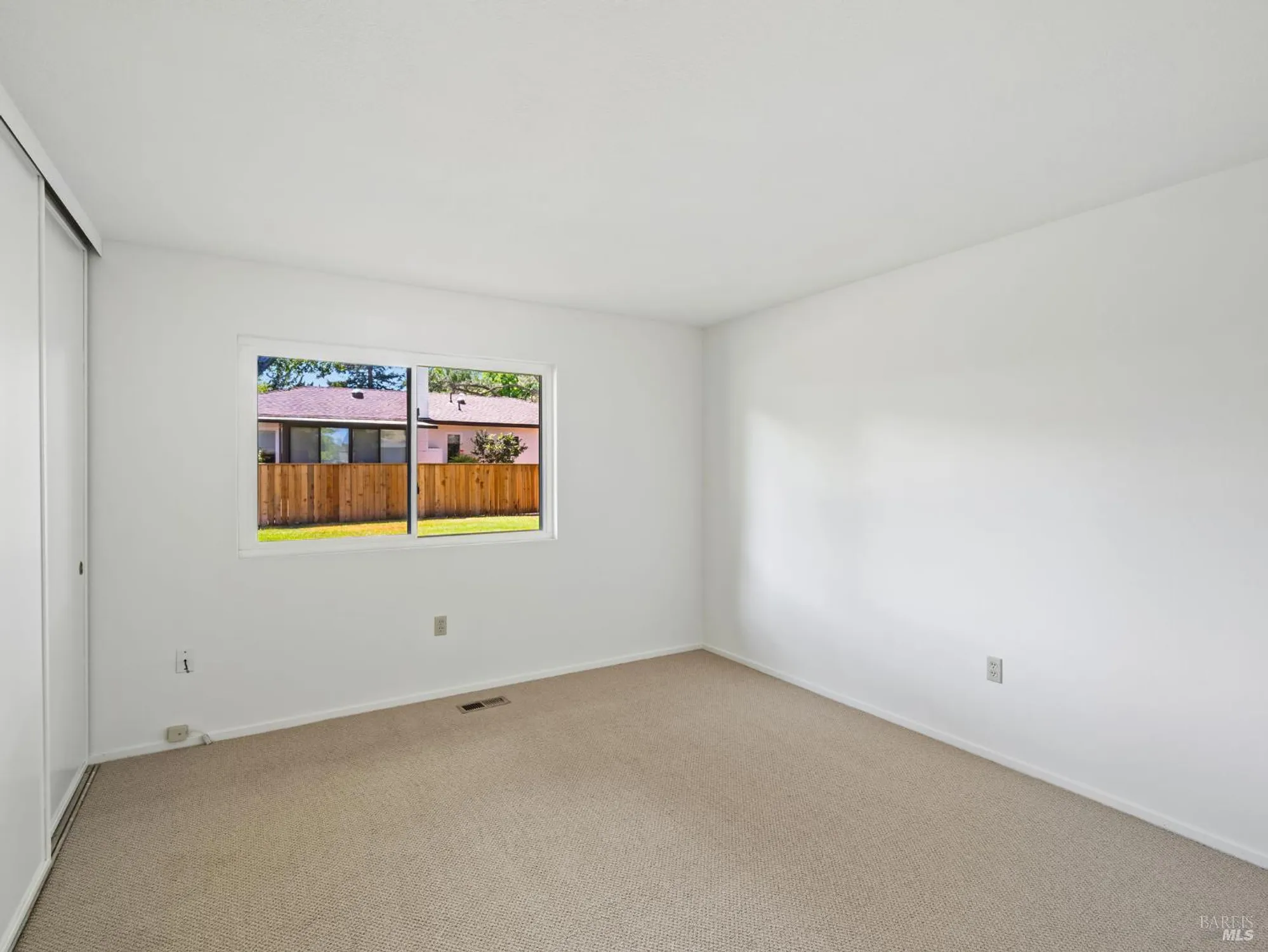 Property Slideshow image 18 of 36 | 145 temelec cir, Sonoma, CA, 95476