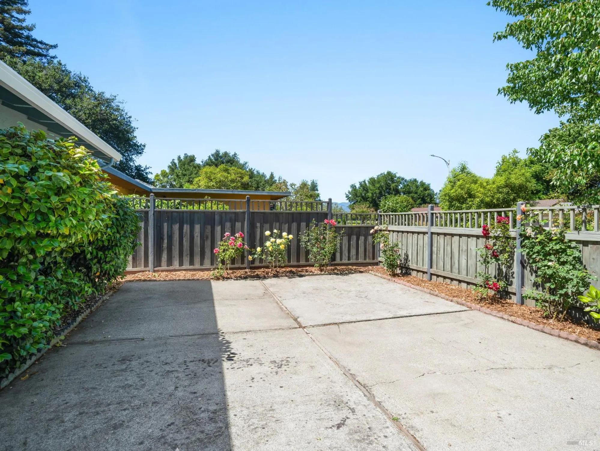 Property Slideshow image 3 of 36 | 145 temelec cir, Sonoma, CA, 95476