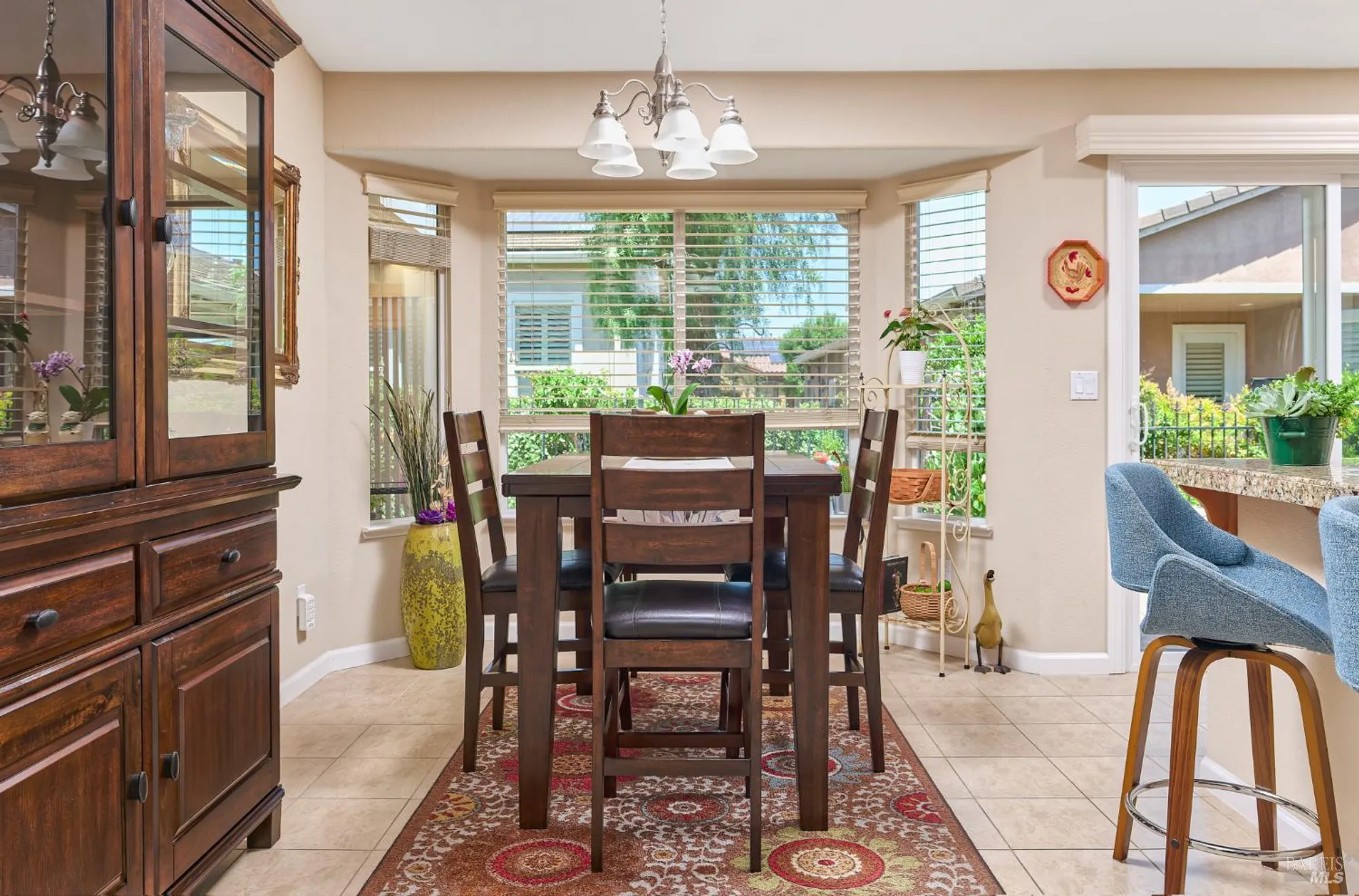 Property Slideshow image 6 of 24 | 417 anglebrook, Rio Vista, CA, 94571