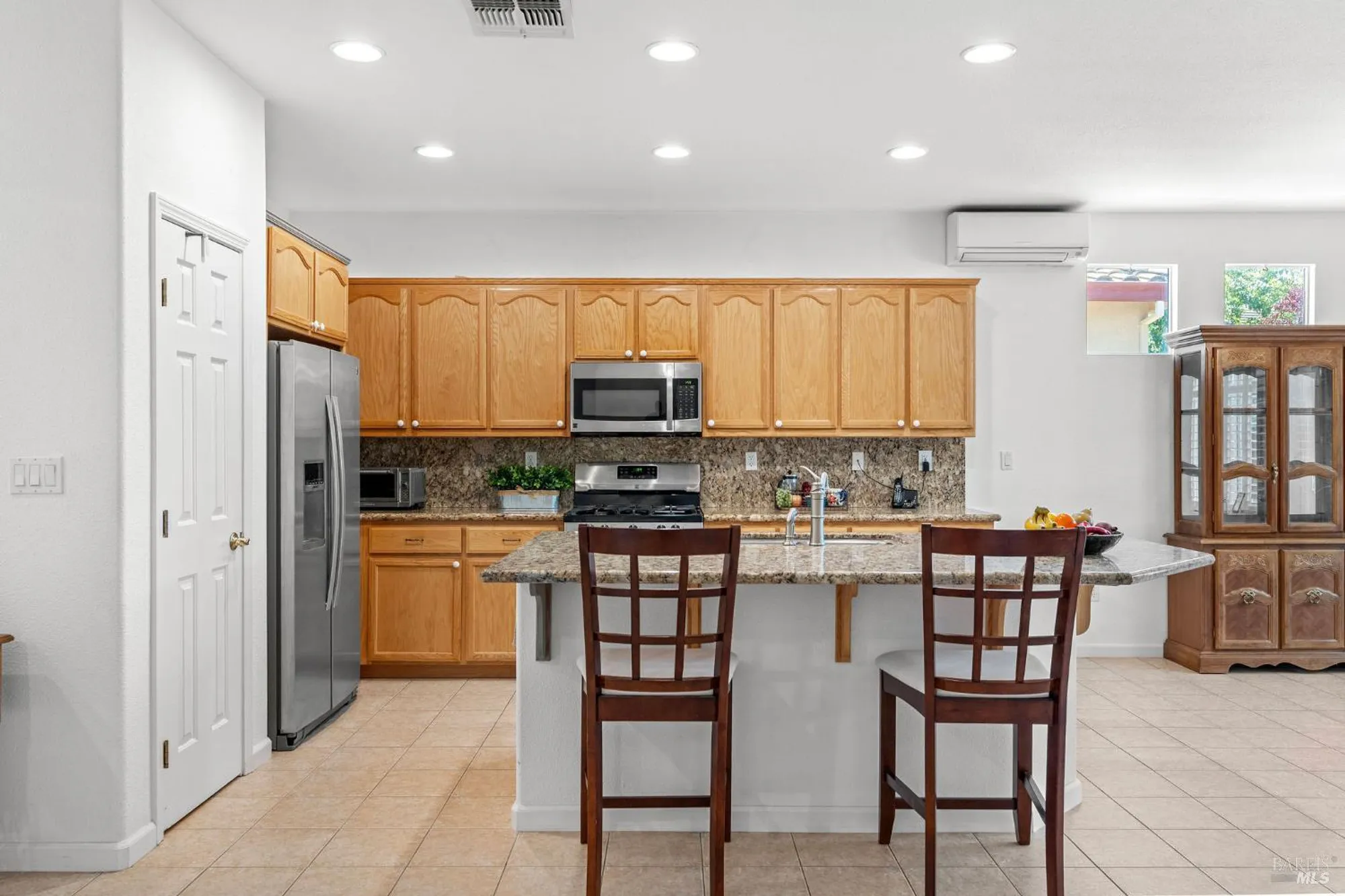 Property Slideshow image 12 of 69 | 611 twin lakes ln, Rio Vista, CA, 94571