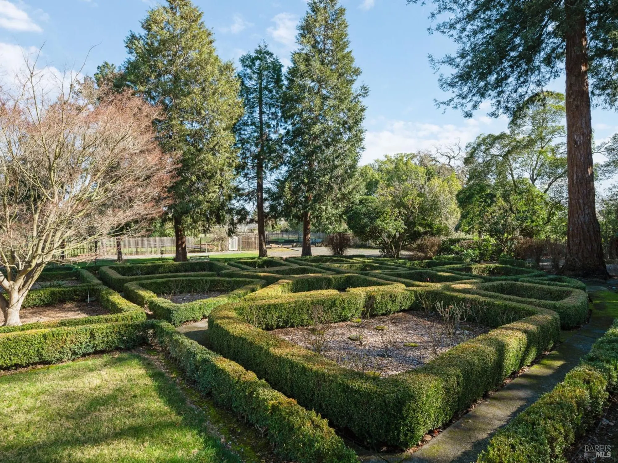 Property Slideshow image 35 of 36 | 145 temelec cir, Sonoma, CA, 95476