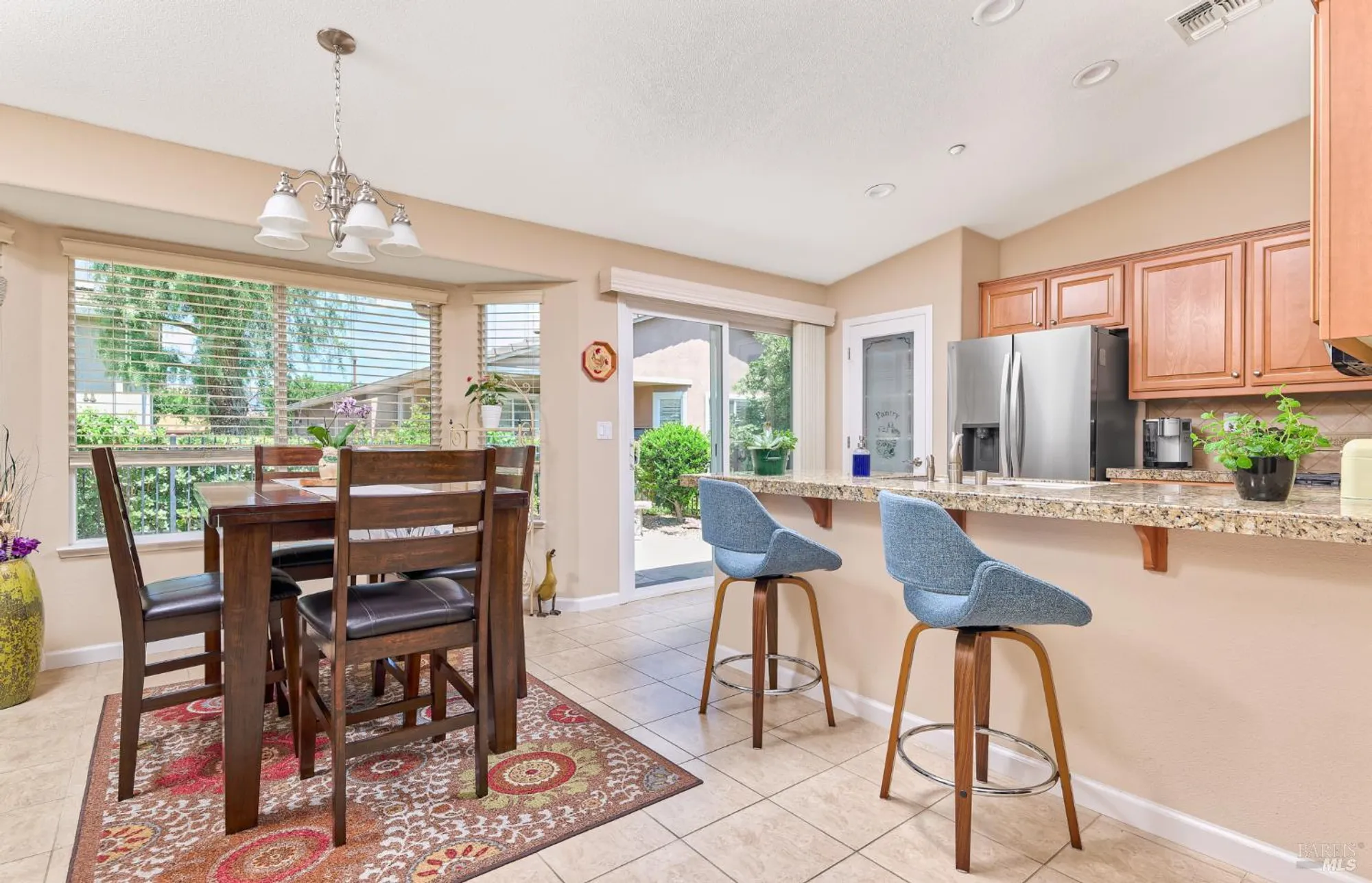 Property Slideshow image 7 of 24 | 417 anglebrook, Rio Vista, CA, 94571