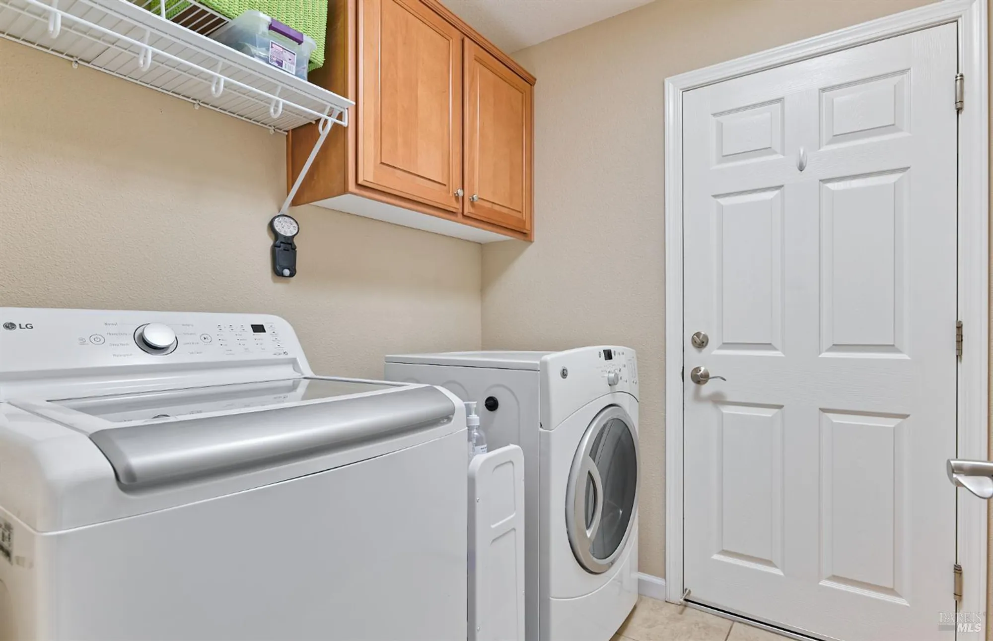 Property Slideshow image 14 of 24 | 417 anglebrook, Rio Vista, CA, 94571