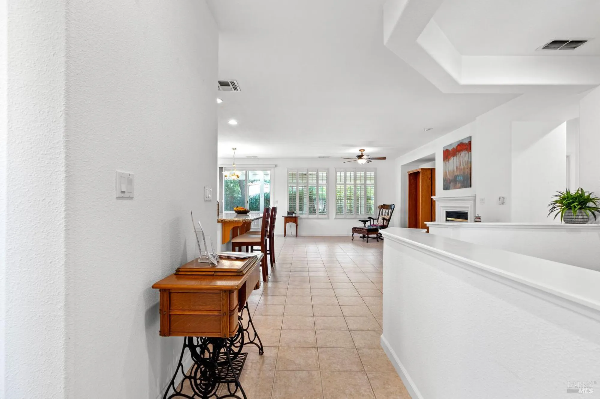 Property Slideshow image 6 of 69 | 611 twin lakes ln, Rio Vista, CA, 94571