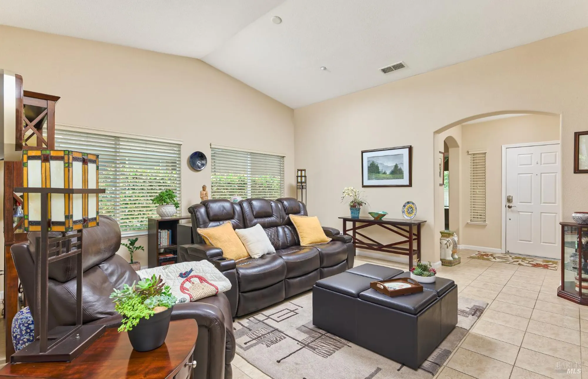 Property Slideshow image 4 of 24 | 417 anglebrook, Rio Vista, CA, 94571