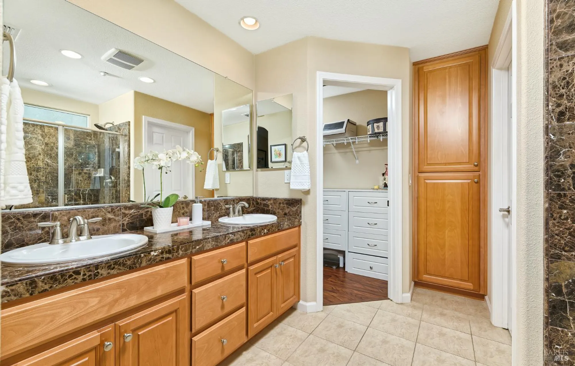 Property Slideshow image 17 of 24 | 417 anglebrook, Rio Vista, CA, 94571