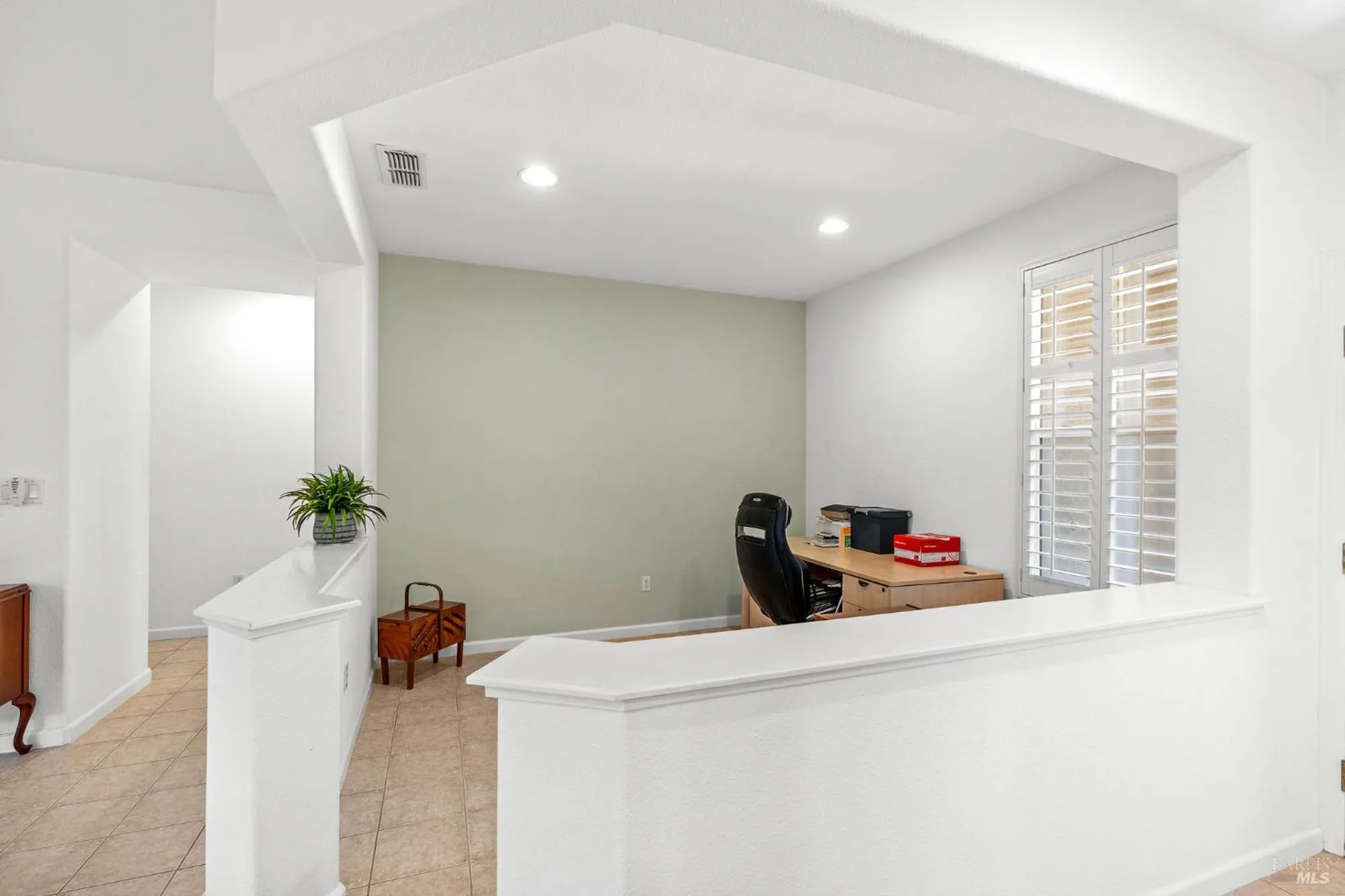 Property Slideshow image 7 of 69 | 611 twin lakes ln, Rio Vista, CA, 94571