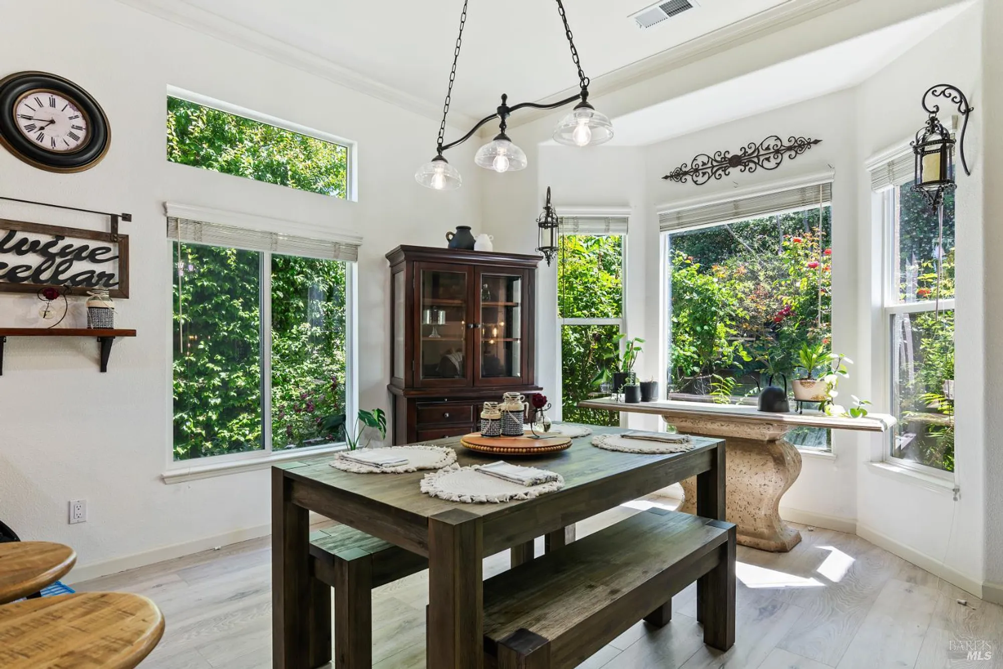 Property Slideshow image 23 of 67 | 602 summerset dr, Rio Vista, CA, 94571