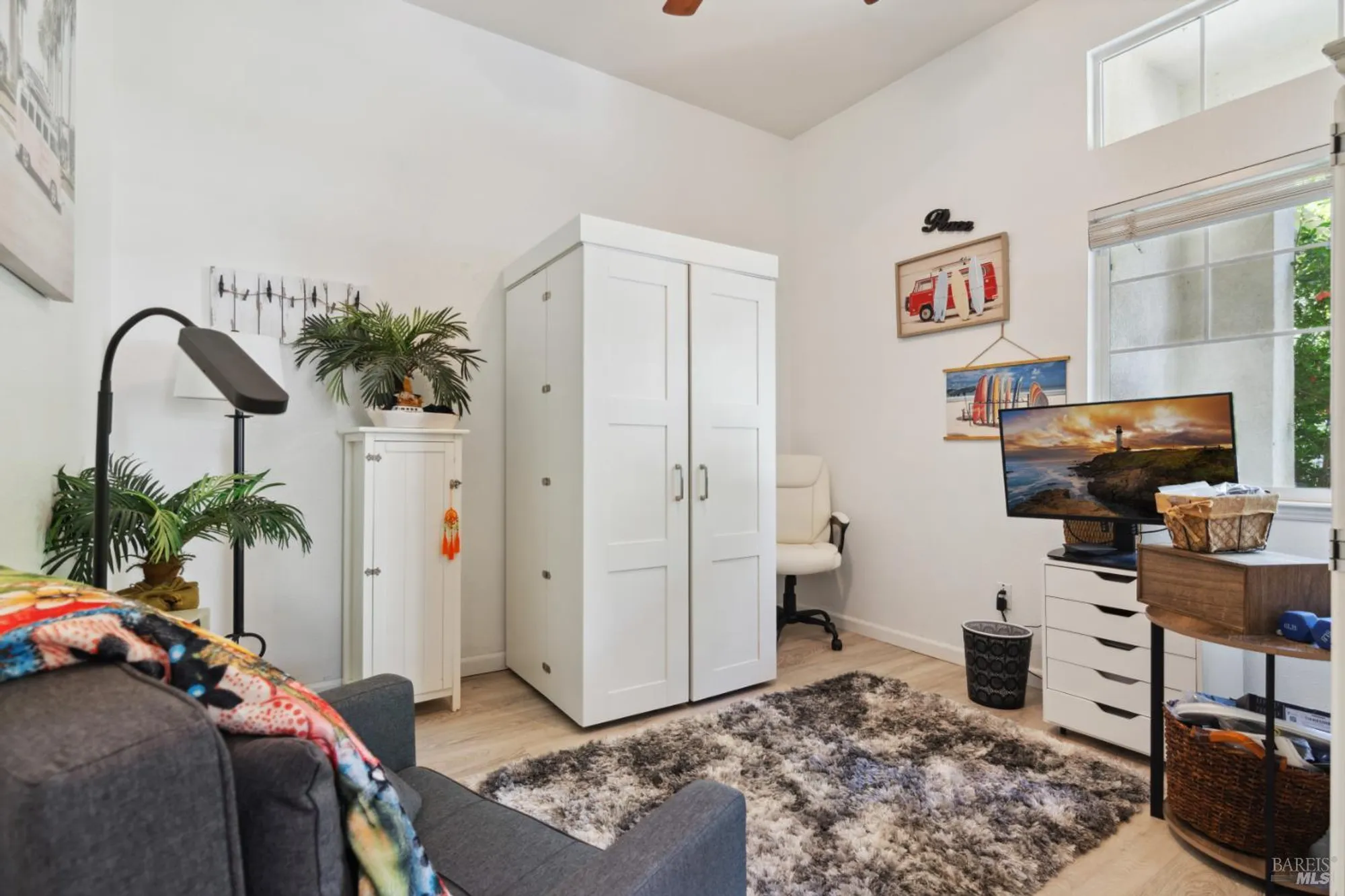 Property Slideshow image 10 of 67 | 602 summerset dr, Rio Vista, CA, 94571