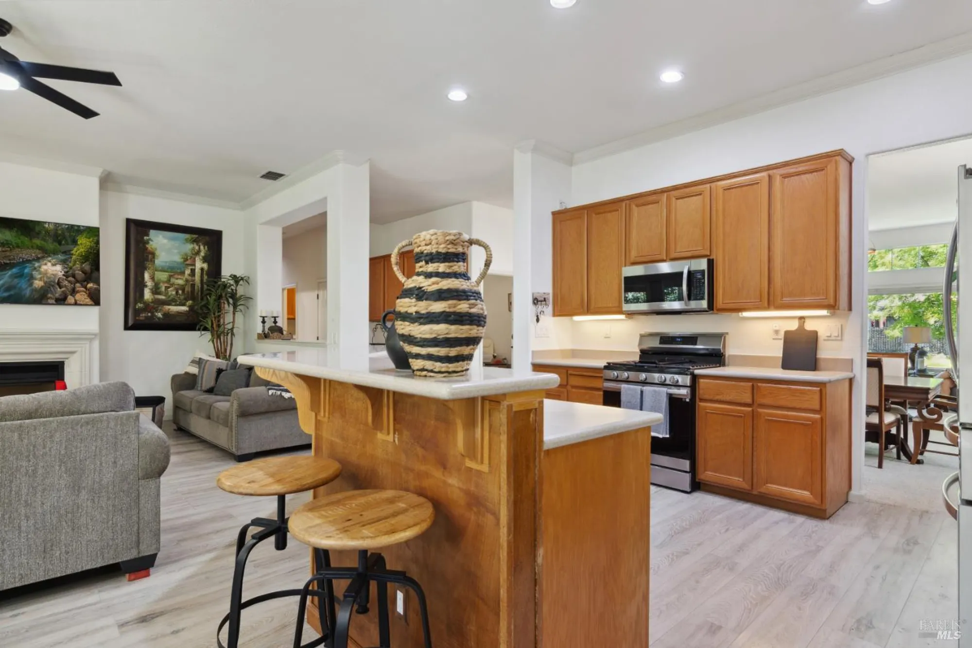 Property Slideshow image 22 of 67 | 602 summerset dr, Rio Vista, CA, 94571