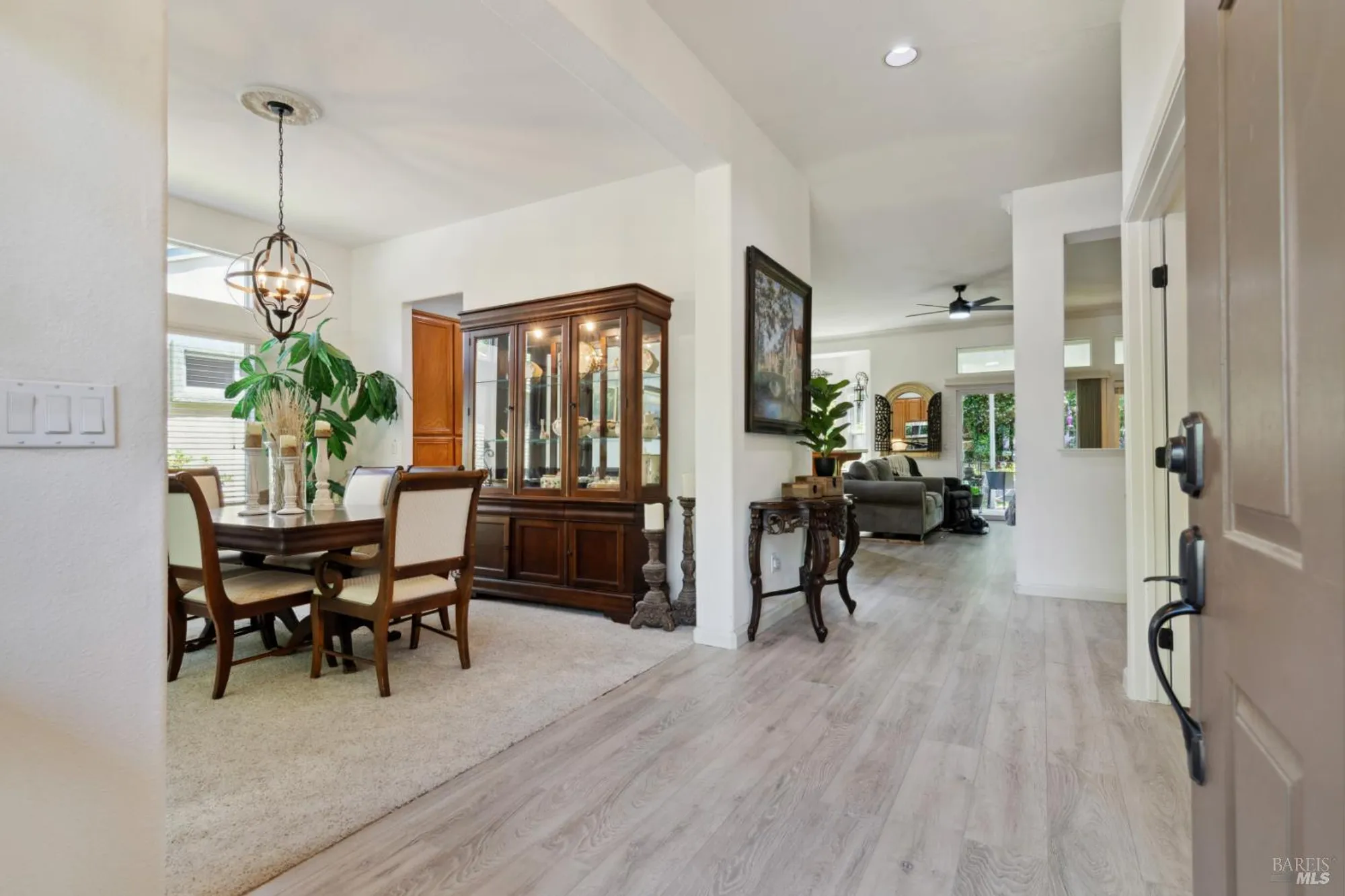 Property Slideshow image 5 of 67 | 602 summerset dr, Rio Vista, CA, 94571