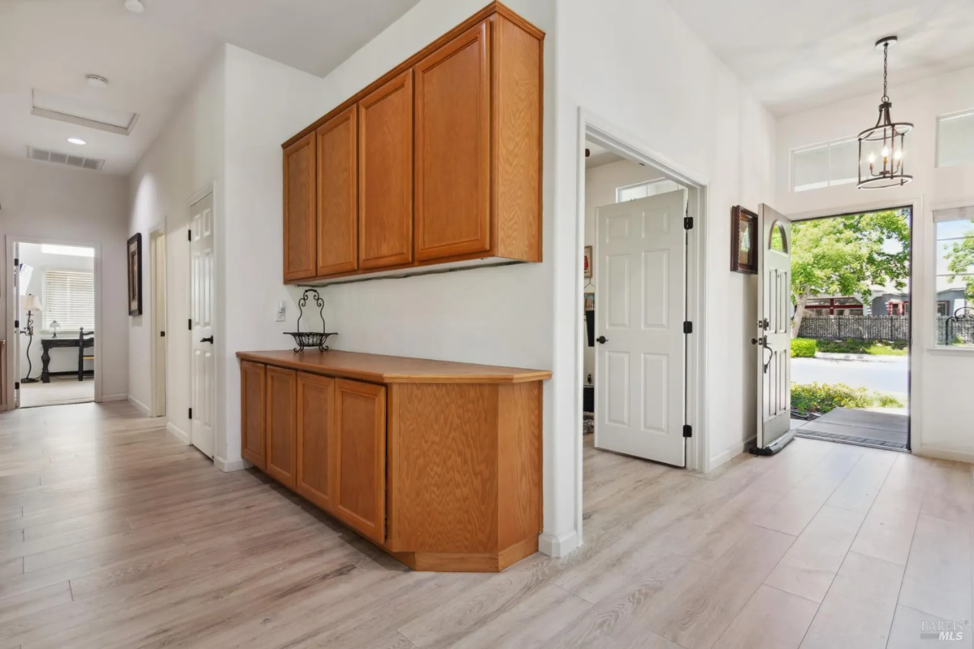 Property Slideshow image 6 of 67 | 602 summerset dr, Rio Vista, CA, 94571