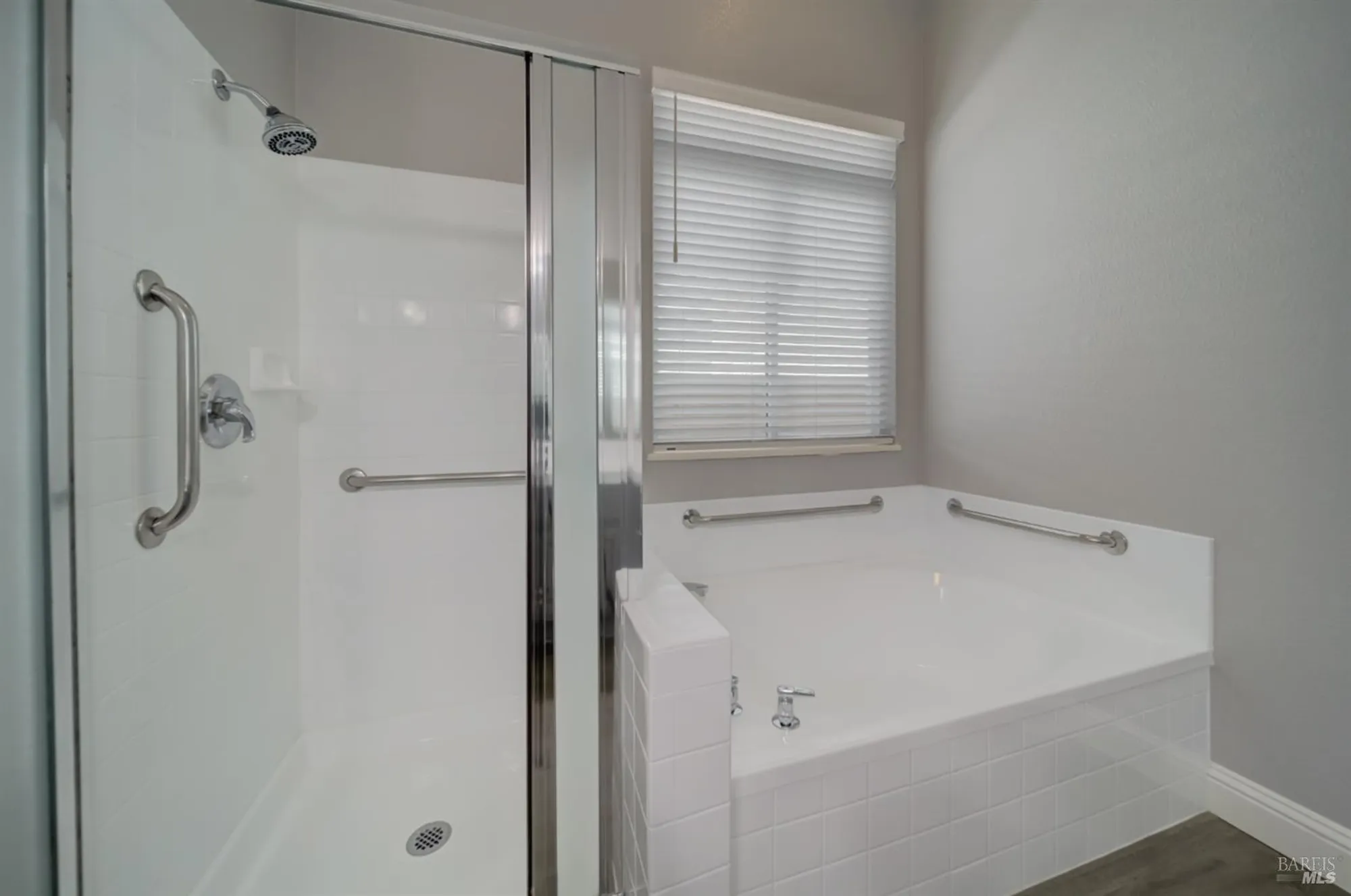 Property Slideshow image 25 of 31 | 142 bounty ln, Vacaville, CA, 95687