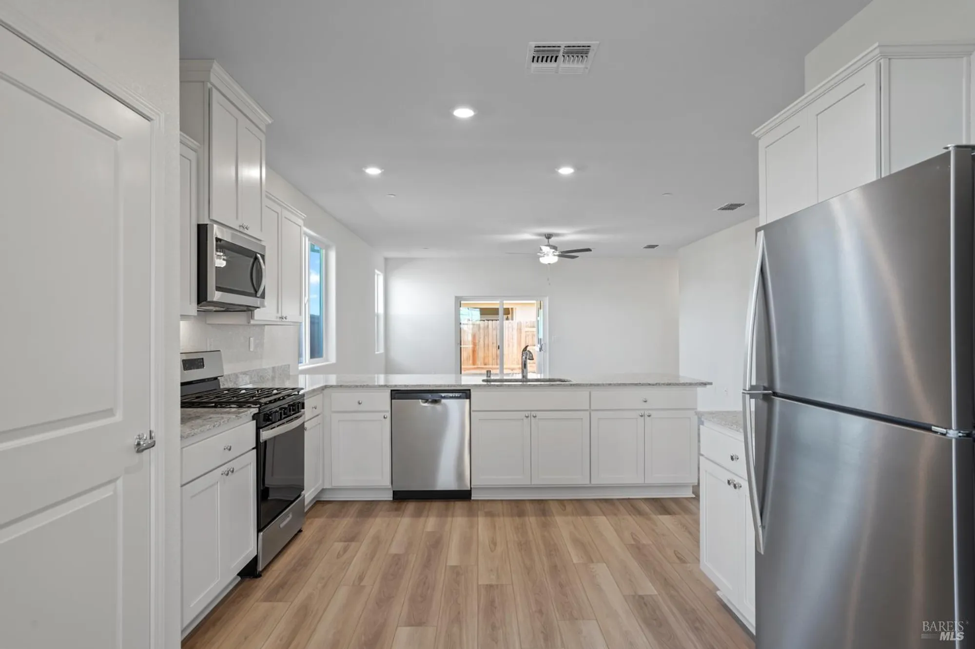 Property Slideshow image 9 of 24 | 2211 front porch ln, Rio Vista, CA, 94571