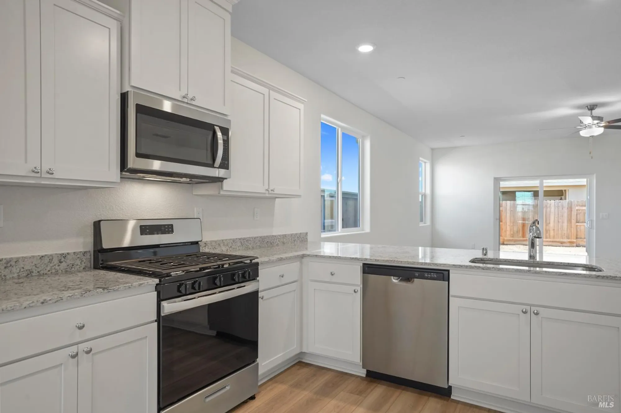 Property Slideshow image 11 of 24 | 2211 front porch ln, Rio Vista, CA, 94571