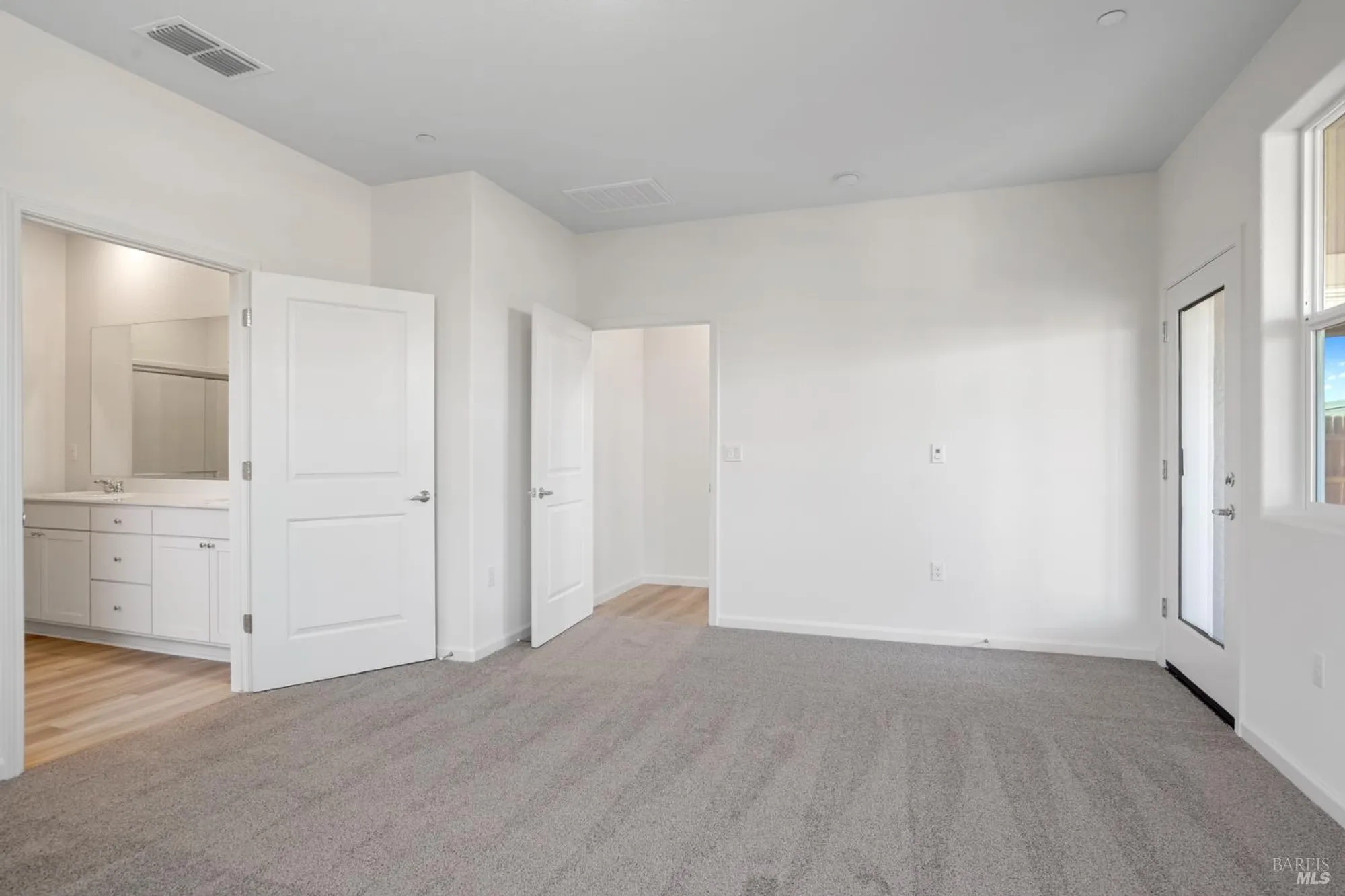 Property Slideshow image 15 of 24 | 2211 front porch ln, Rio Vista, CA, 94571