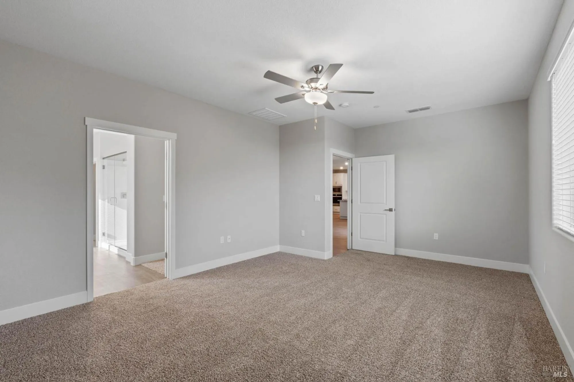 Property Slideshow image 16 of 27 | 2193 serenity dr, Rio Vista, CA, 94571