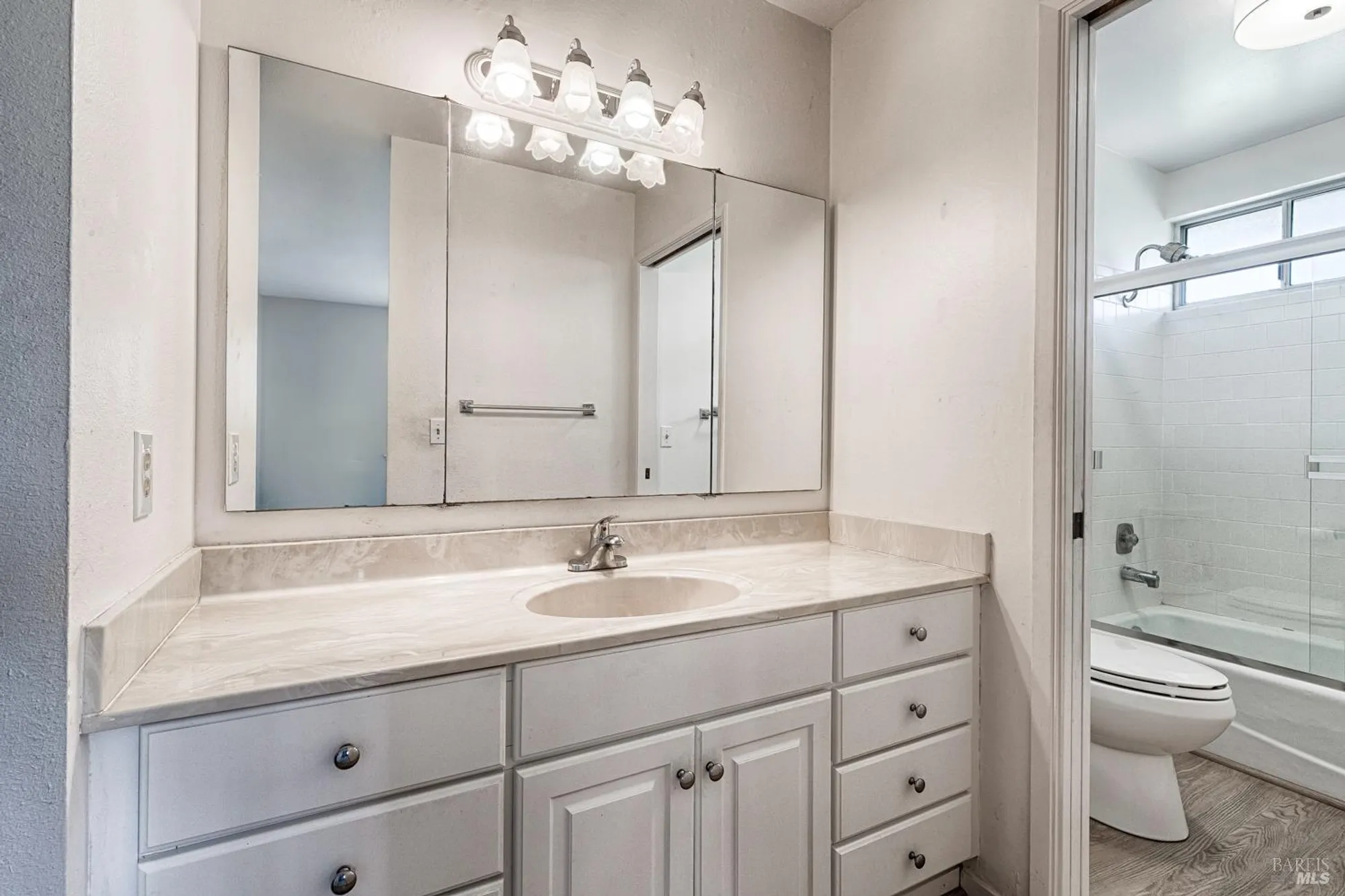 Property Slideshow image 13 of 29 | 7315 oakmont dr, Santa Rosa, CA, 95409