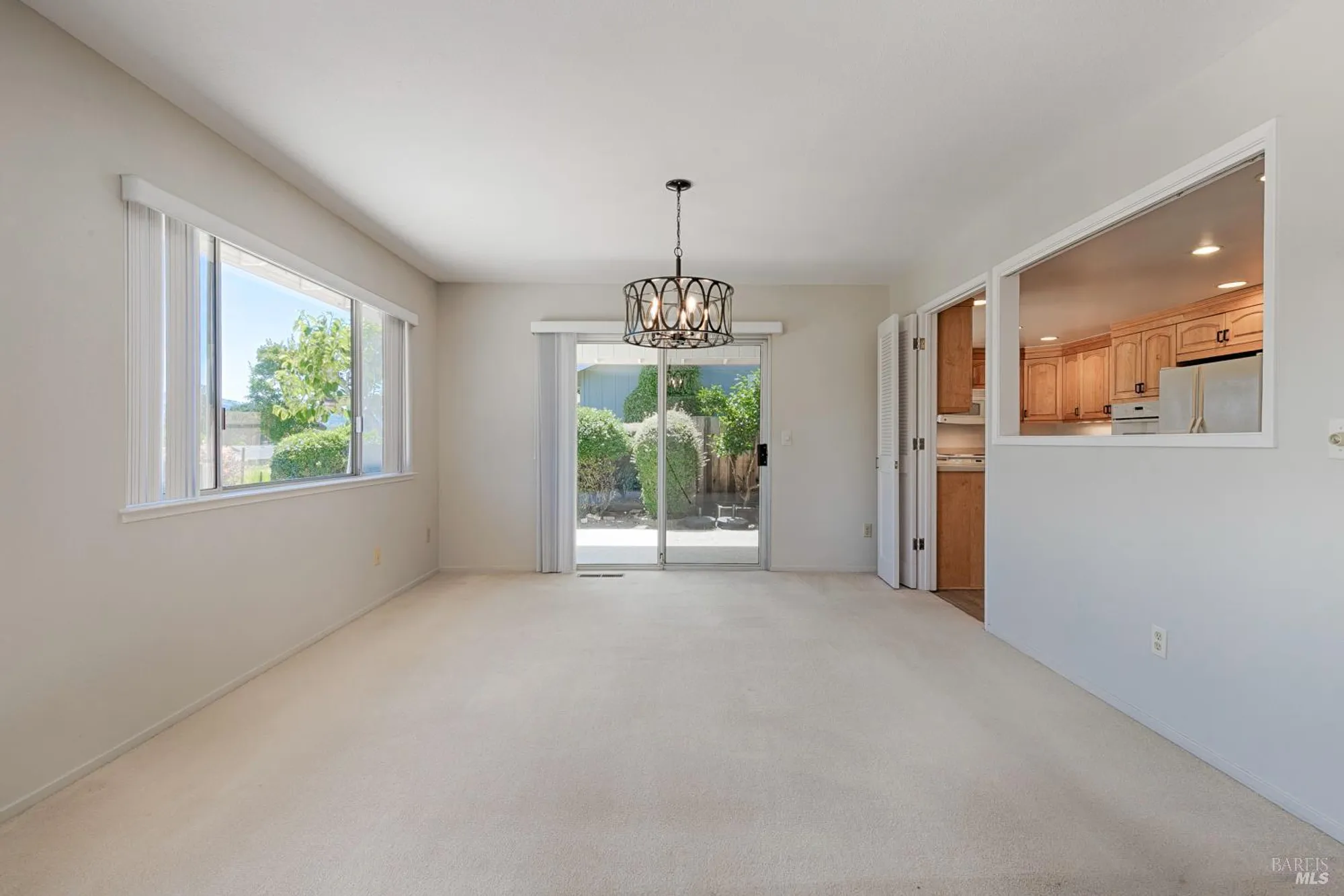 Property Slideshow image 6 of 29 | 7315 oakmont dr, Santa Rosa, CA, 95409