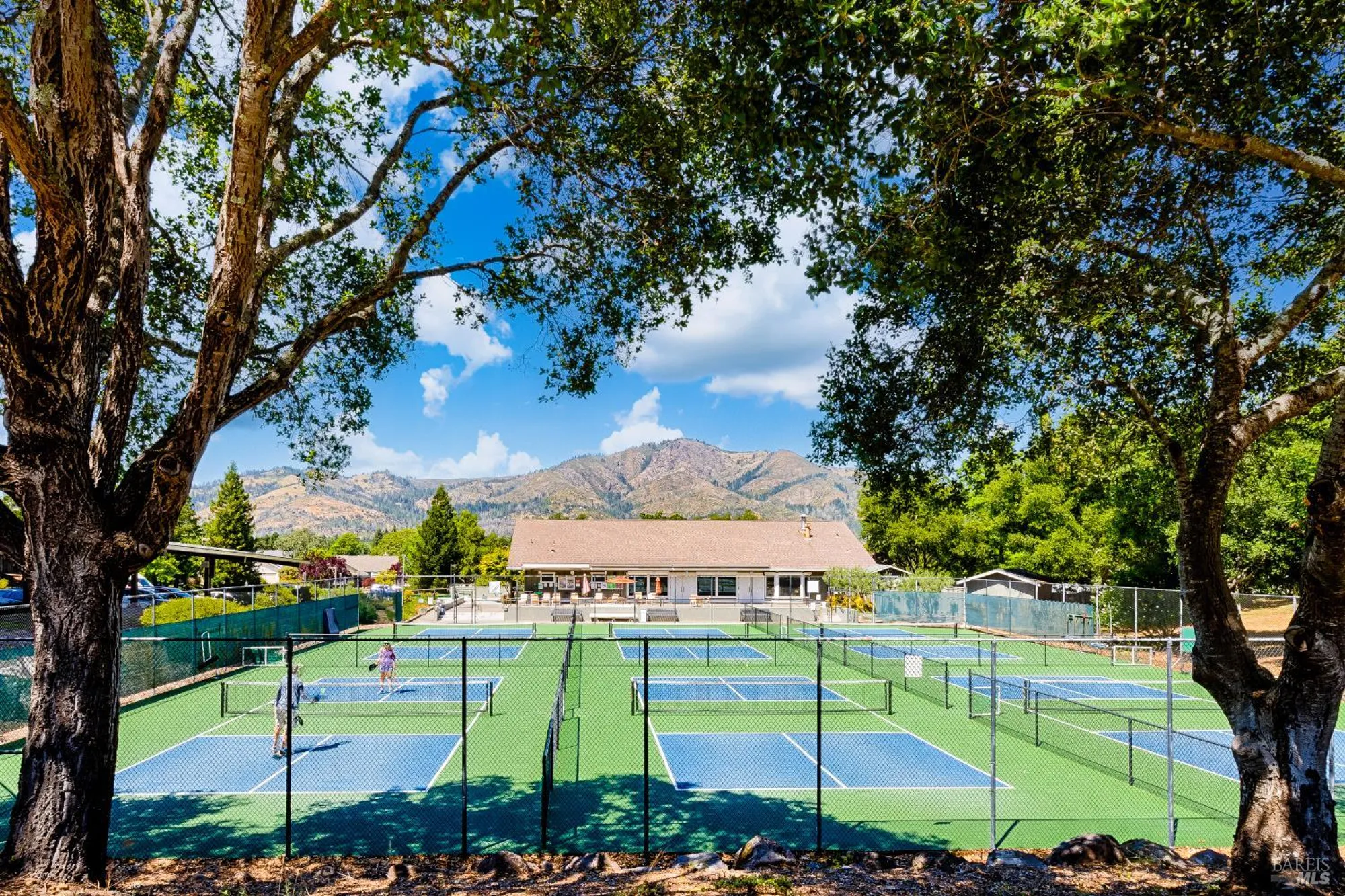 Property Slideshow image 25 of 29 | 7315 oakmont dr, Santa Rosa, CA, 95409