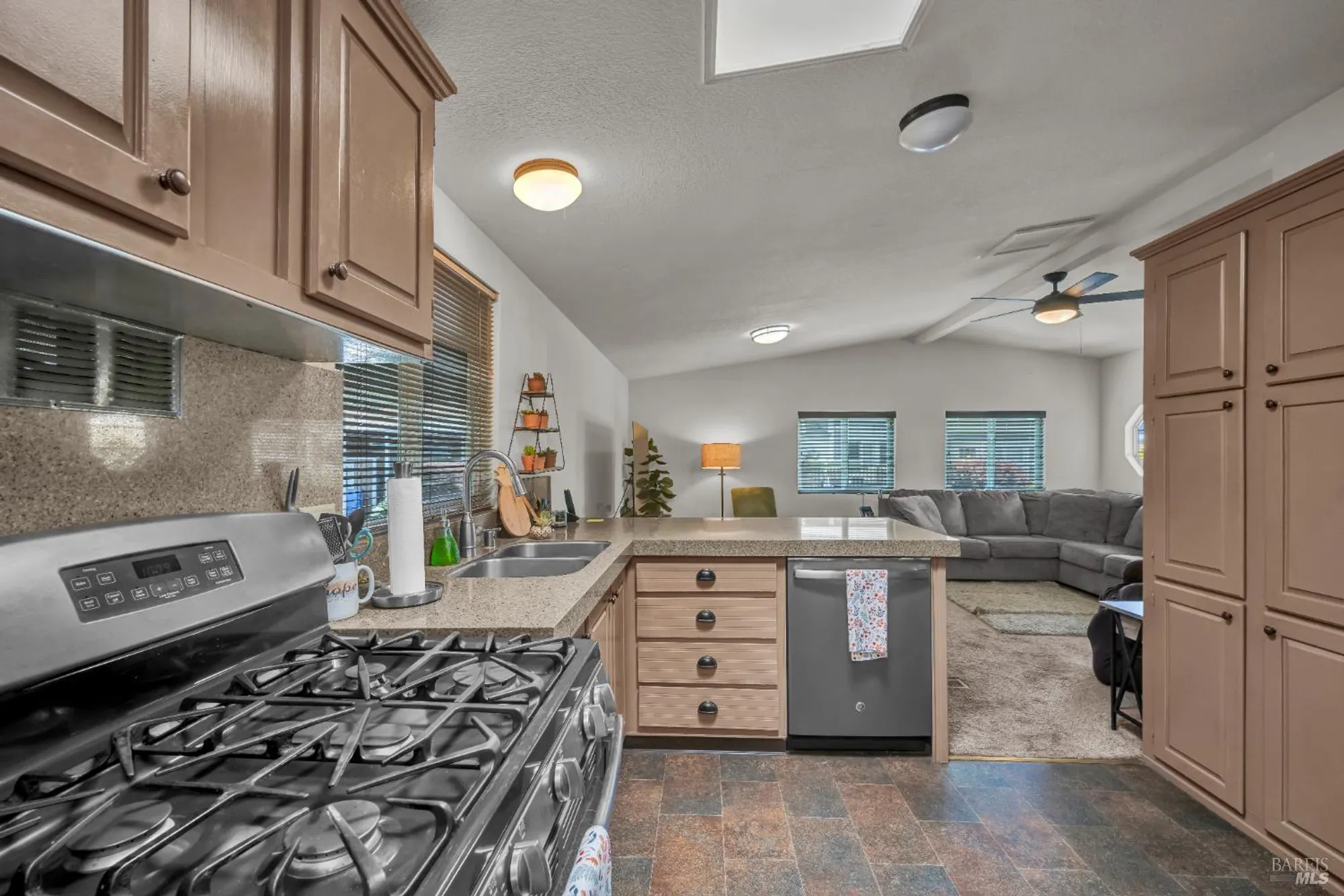 Property Slideshow image 7 of 34 | 6468 washington st spc 204, Yountville, CA, 94599