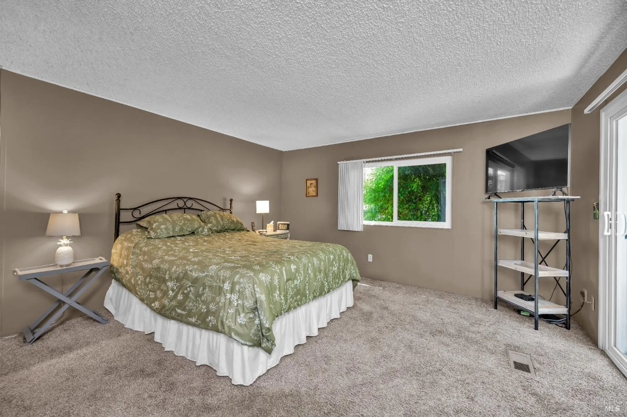 Property Slideshow image 10 of 34 | 6468 washington st spc 204, Yountville, CA, 94599