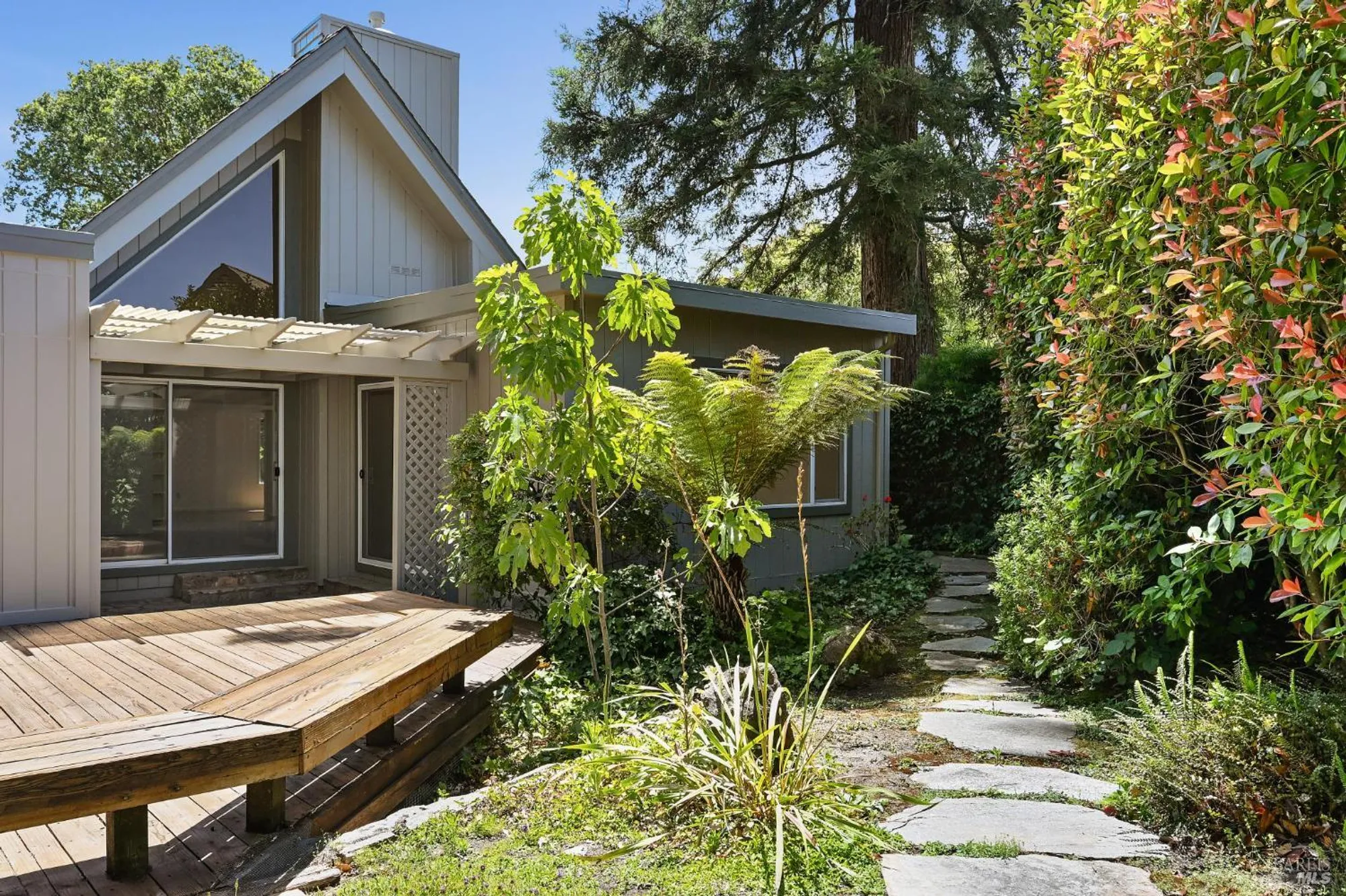 Property Slideshow image 49 of 61 | 110 calle merlot, Sonoma, CA, 95476