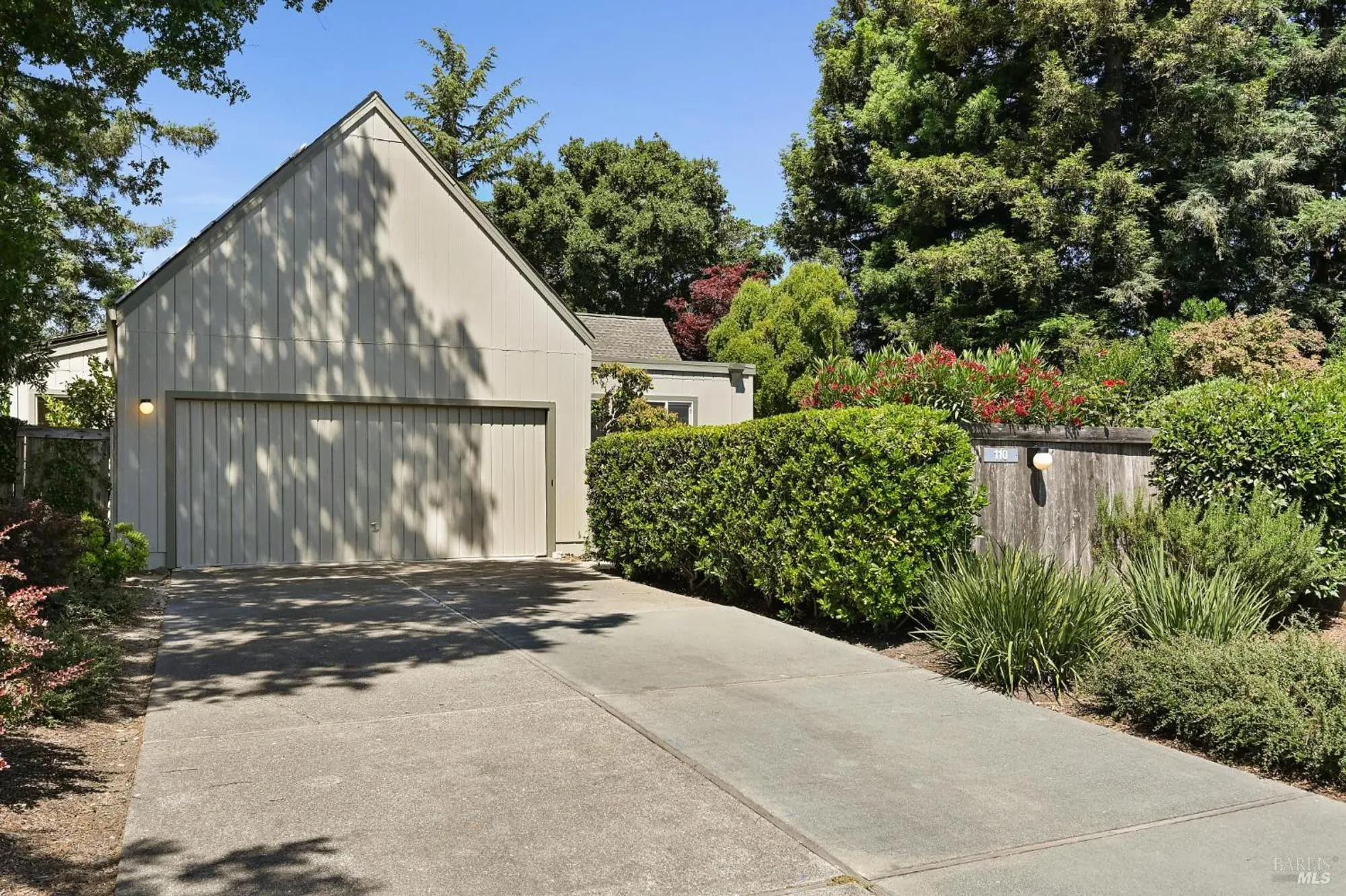 Property Slideshow image 1 of 61 | 110 calle merlot, Sonoma, CA, 95476